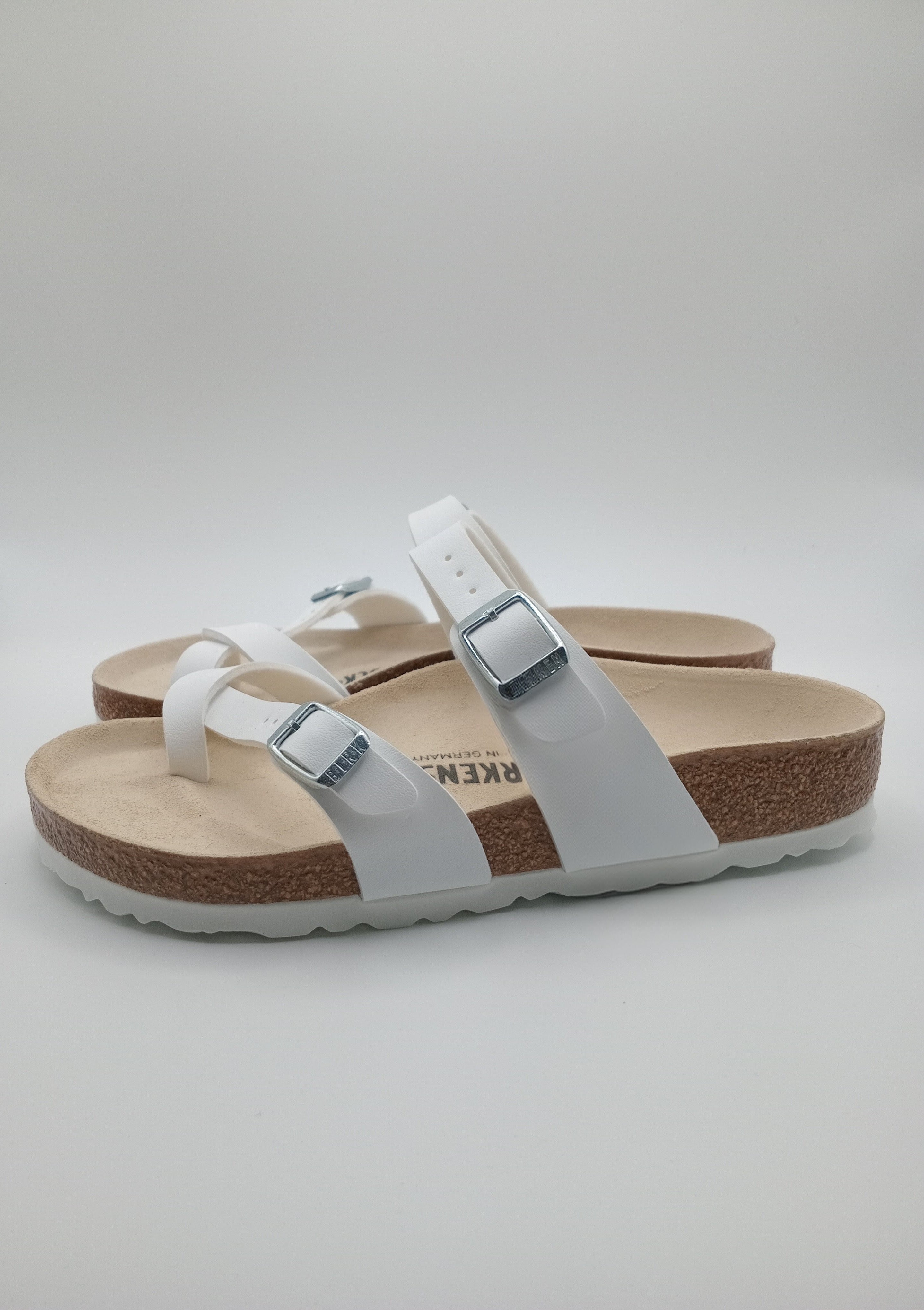 SANDÁLIA MAYARI BIRKENSTOCK WHITE FIVELA PRATA COURO BRANCO
