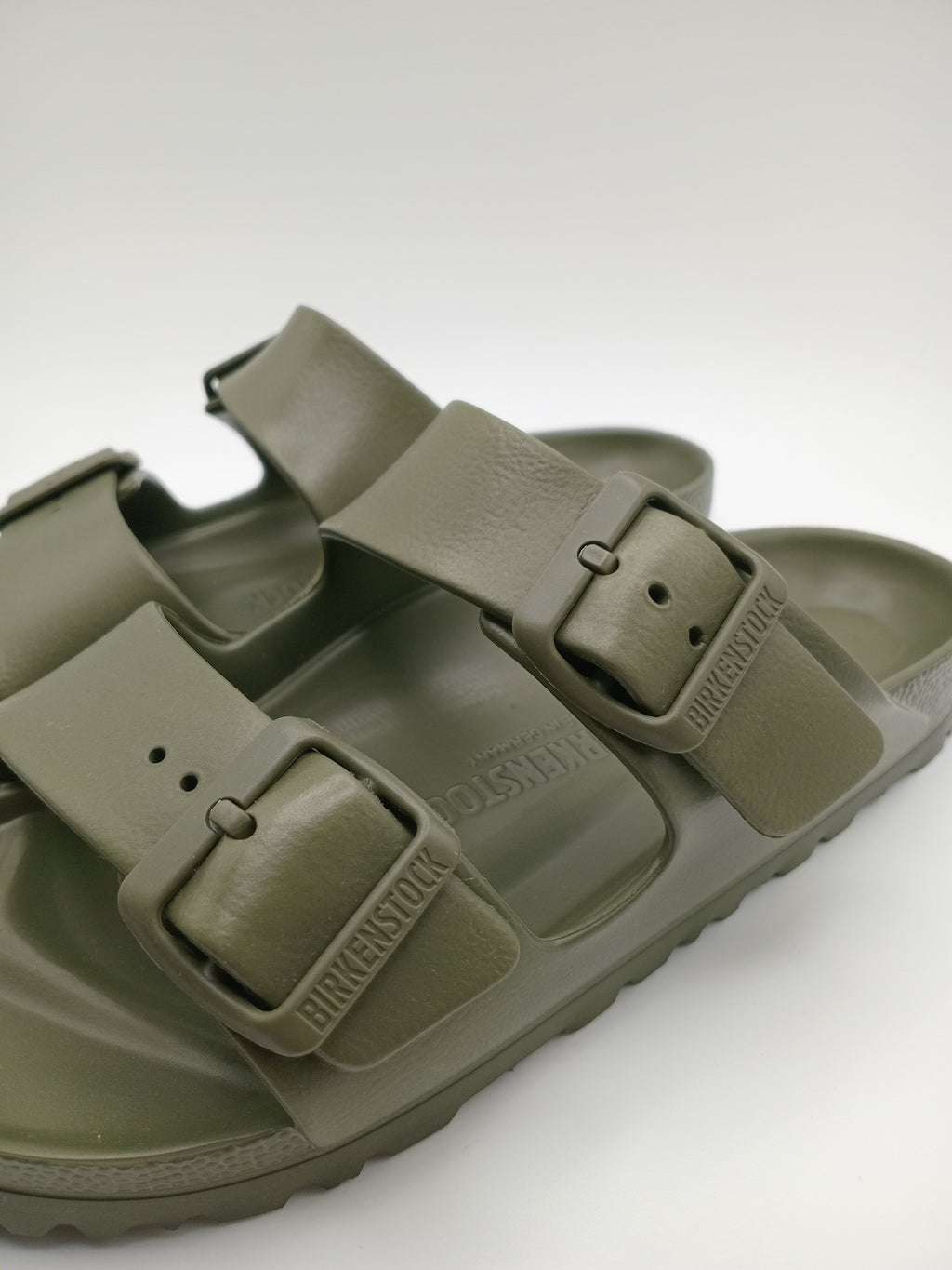 SANDÁLIA ARIZONA EVA BIRKENSTOCK KHAKI FIVELA VERDE PLÁSTICO VERDE MILITAR