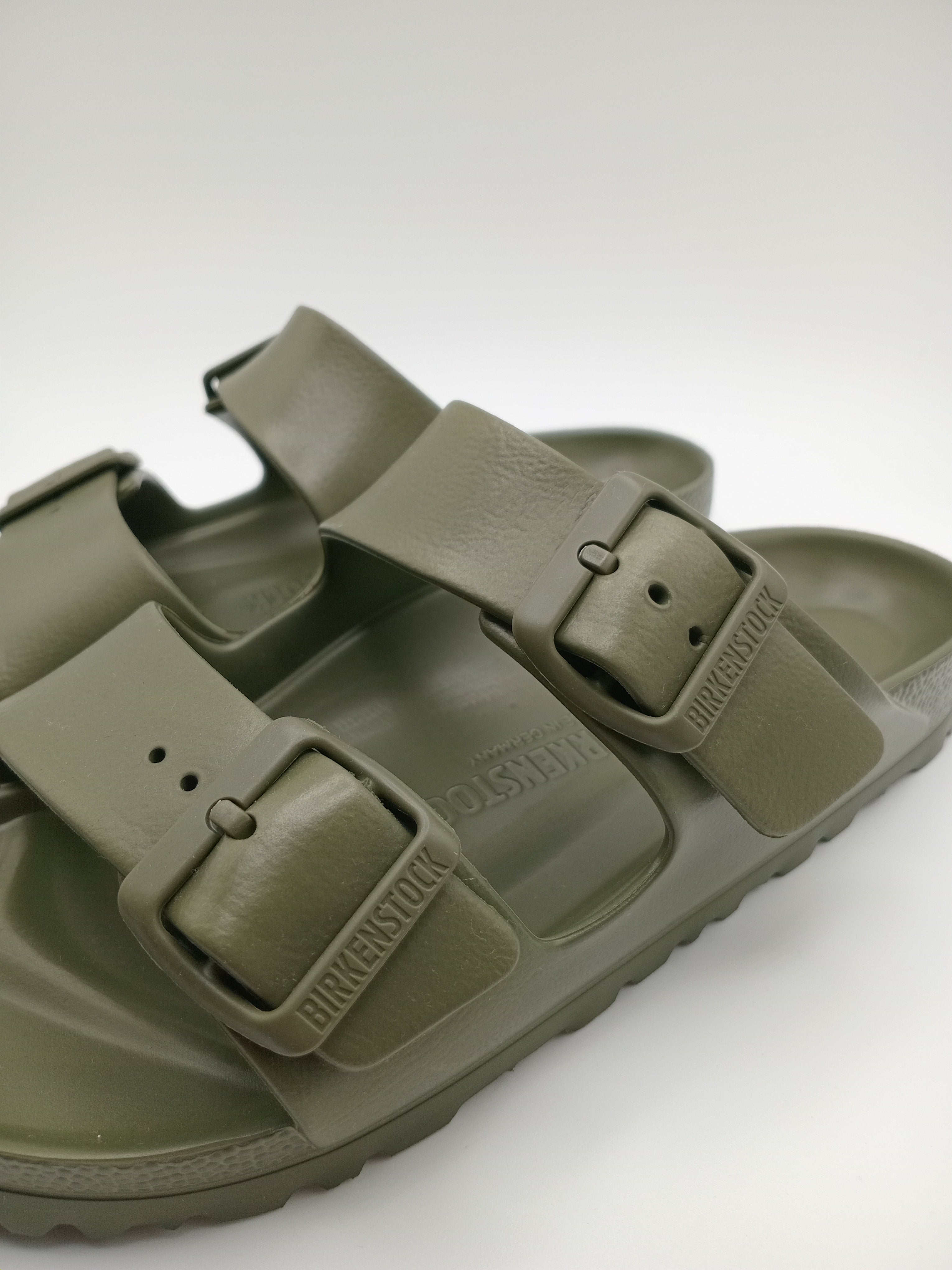 SANDÁLIA ARIZONA EVA BIRKENSTOCK KHAKI FIVELA VERDE PLÁSTICO VERDE MILITAR