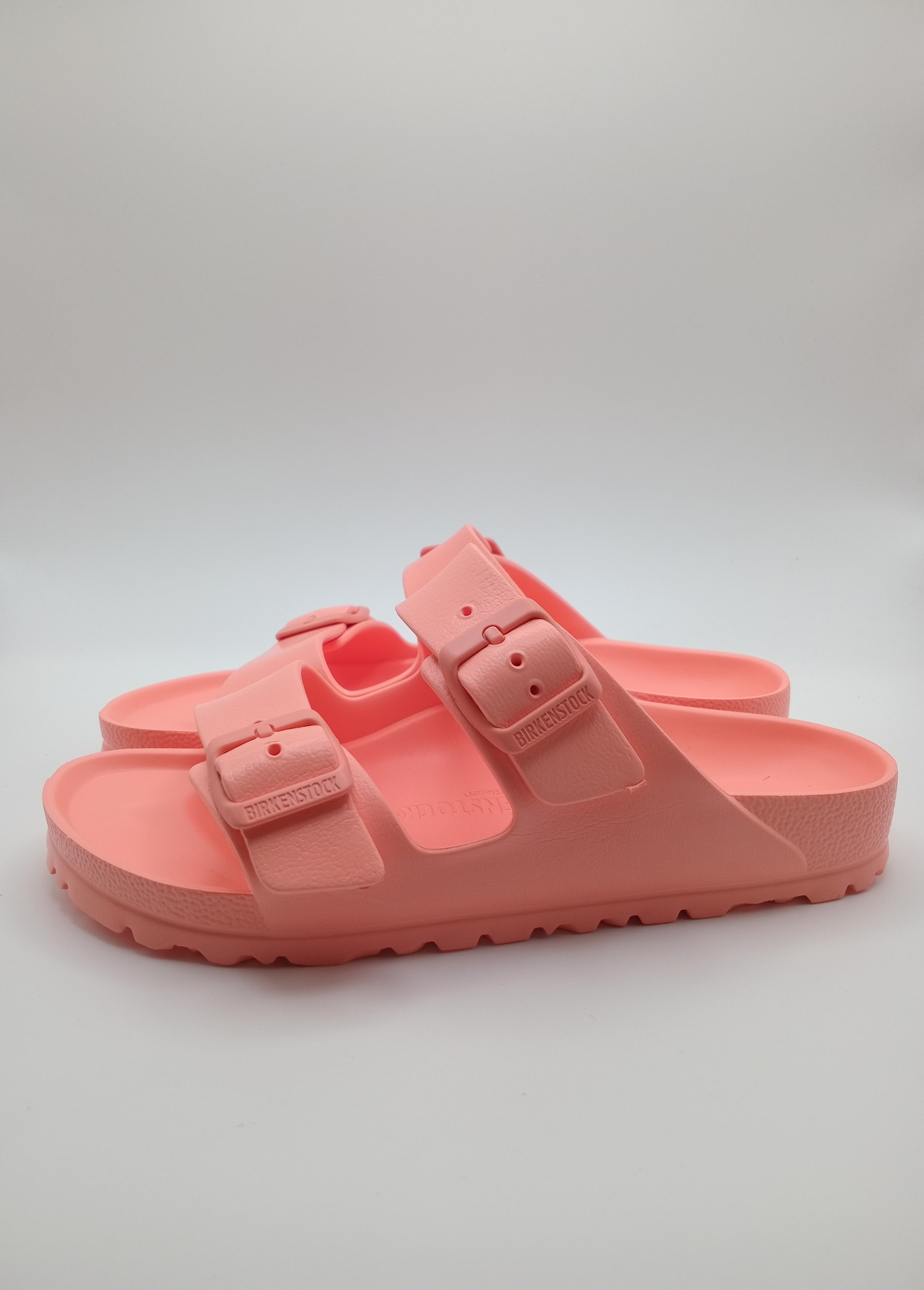 Sandálias Birkenstock Arizona EVA originais com fivelas ajustáveis, chinelos confortáveis de verão para homem e mulher, cor Coral Peach Rosa Rose Salmon, material ultraleve e resistente à água, calçado ideal para praia e lazer