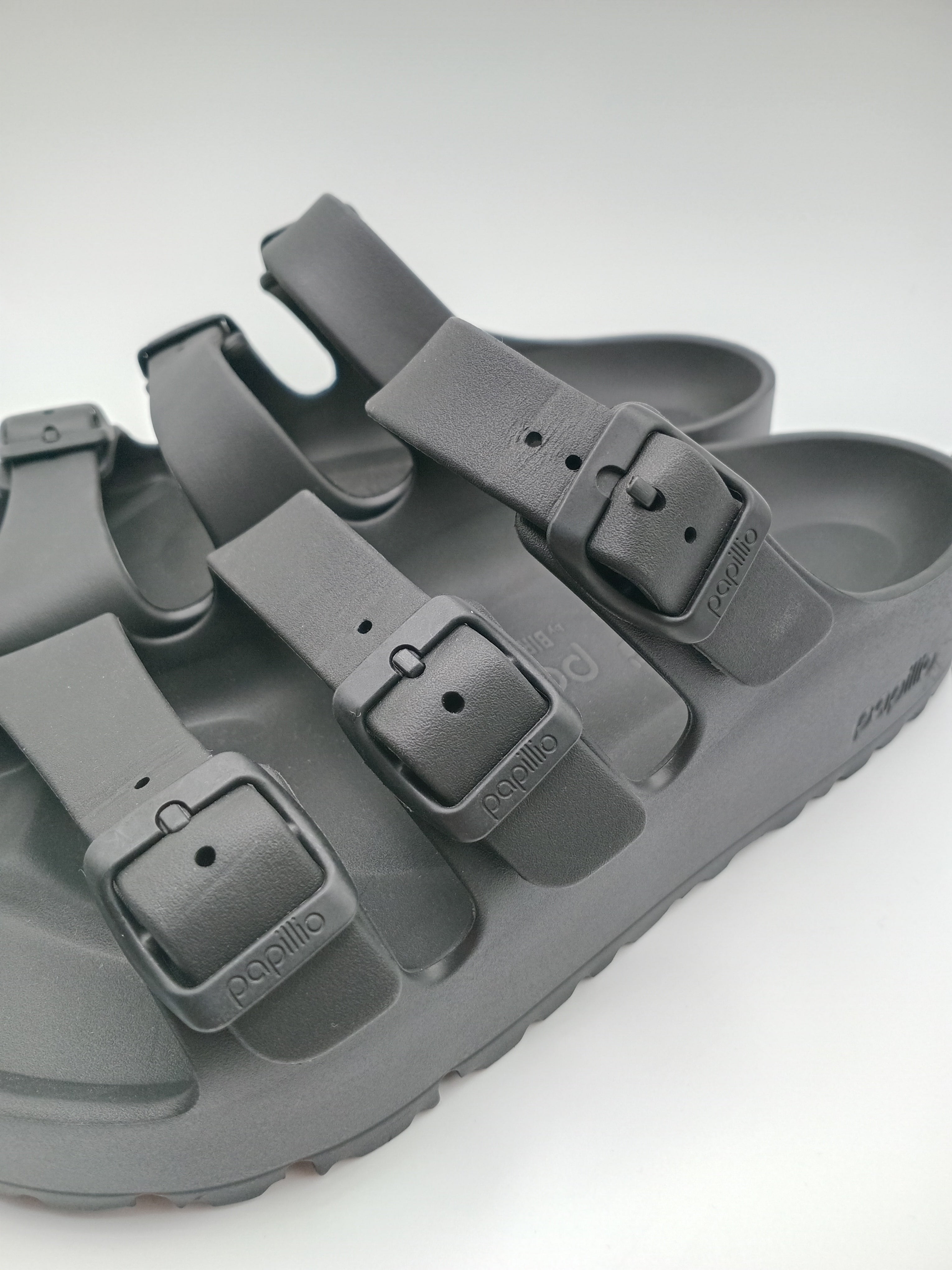 SANDÁLIA FLORIDA III EVA PAP FLEX PLATAFORM PAPILLIO BY BIRKENSTOCK  BLACK FIVELA PRETA PLÁSTICO PRETO 3 TIRAS