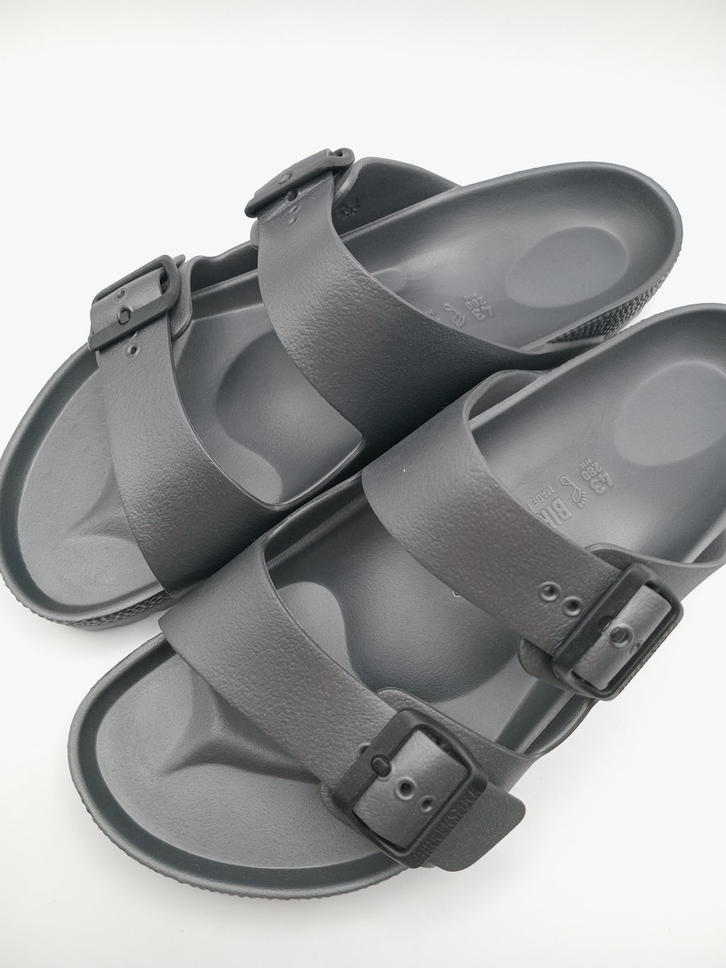 SANDÁLIA ARIZONA EVA BIRKENSTOCK GRAY FIVELA CINZA PLÁSTICO ASFALTO