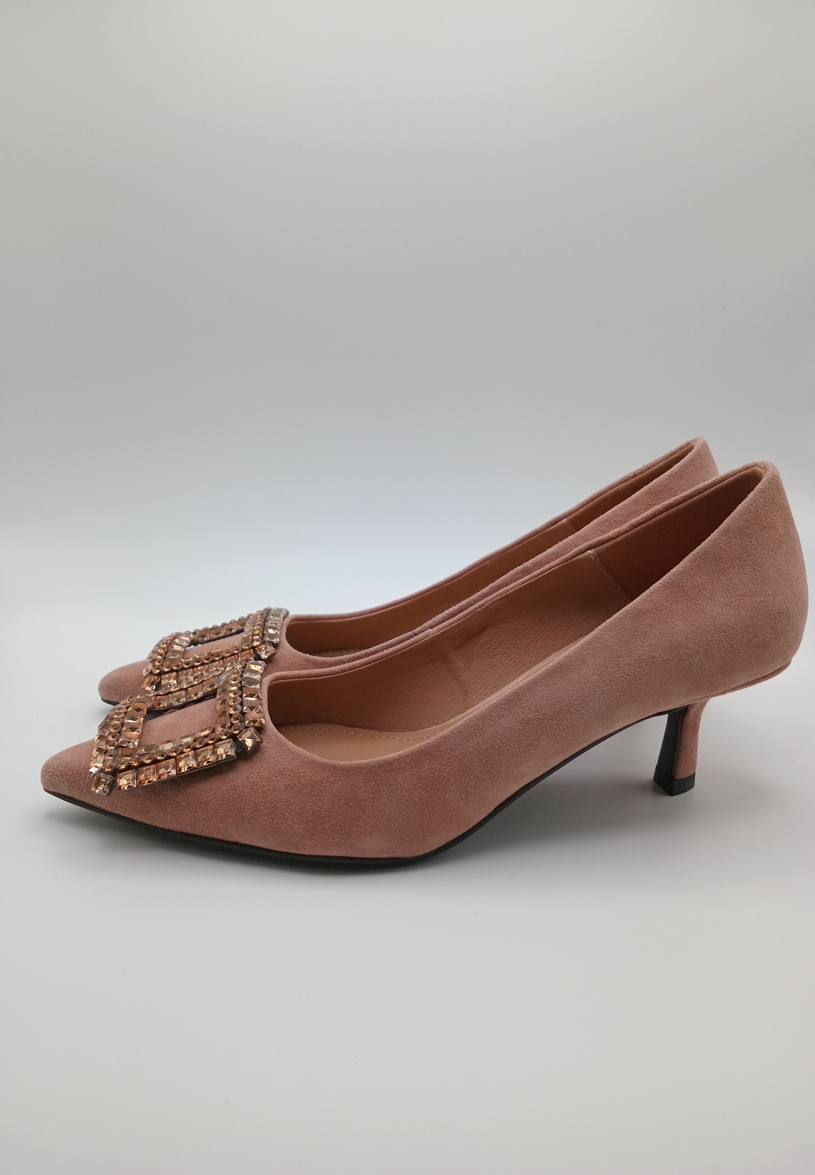 SALTO SCARPIN BIBI LOU NUDE ROSE COURO APLICAÇÃO DOURADA BRILHO