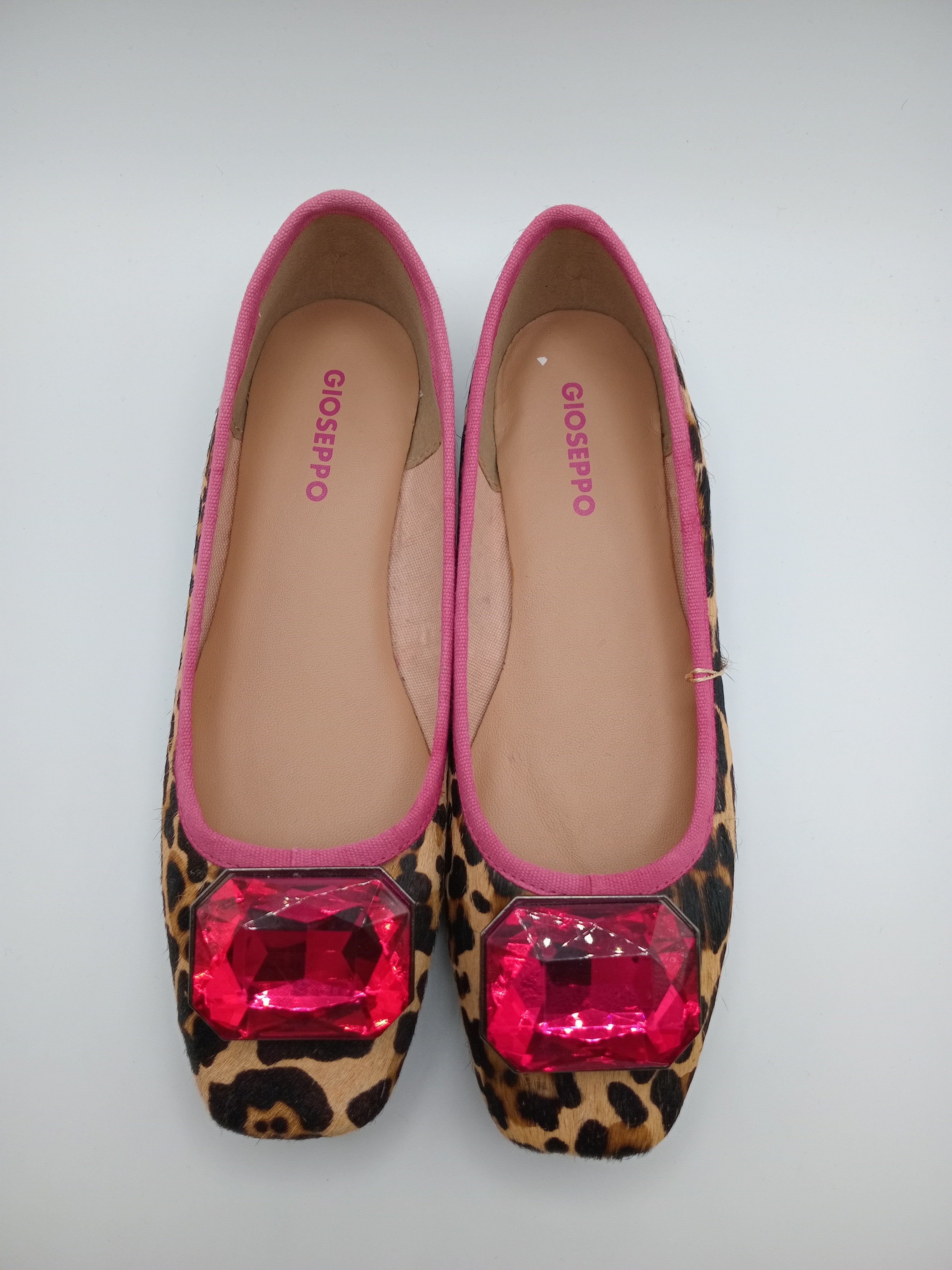 SABRINA GIOSEPPO ONÇA ROSA PINK CASTANHO PRETO COURO ANIMAL PRINT APLICAÇÃO DIAMANTE ROSA