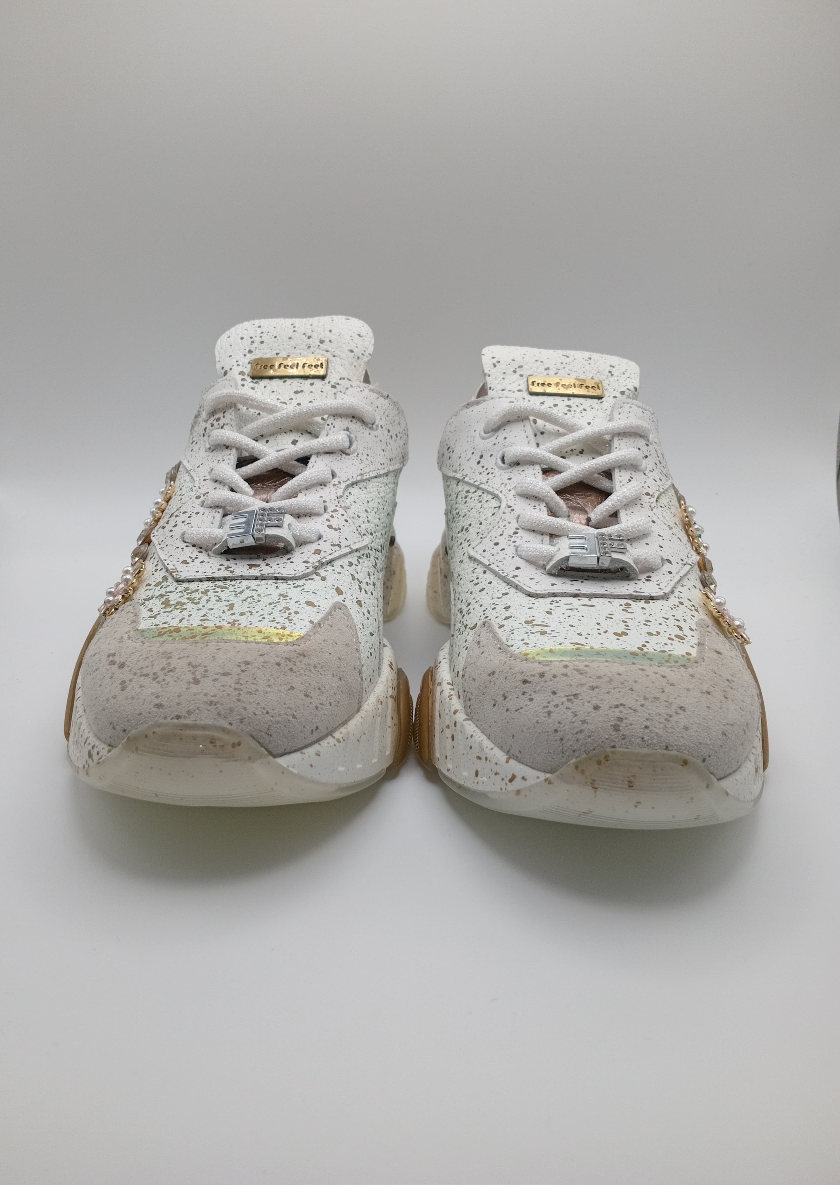 Ténis Femininos Free Feel Feet Chunky Decorados com Cristais e Pérolas, Sapatilhas de Luxo com Sola Plataforma Confortável e Detalhes Dourados