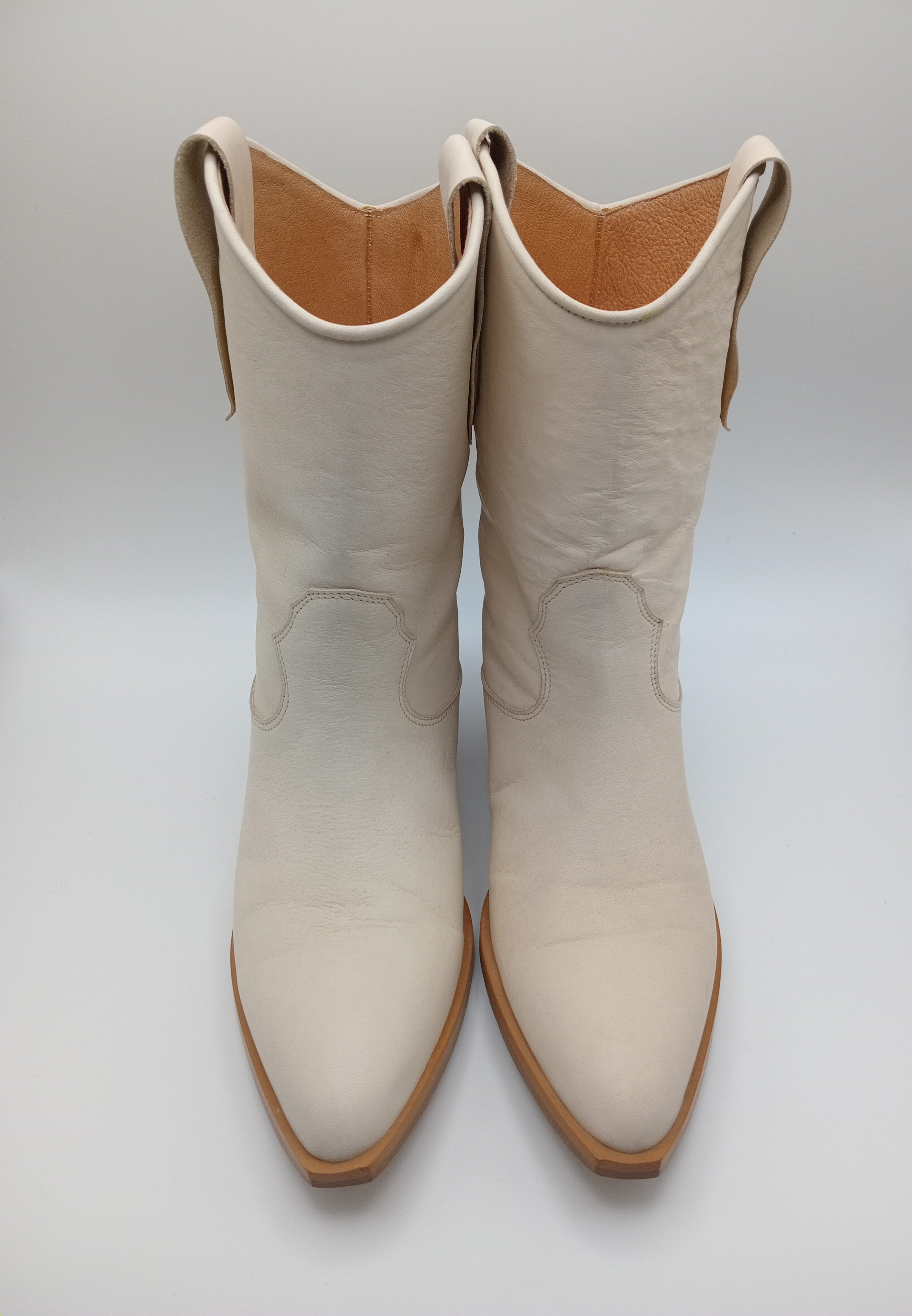 BOTA TEXANA BEAT SHOES BRANCA COURO LISO BICUDO