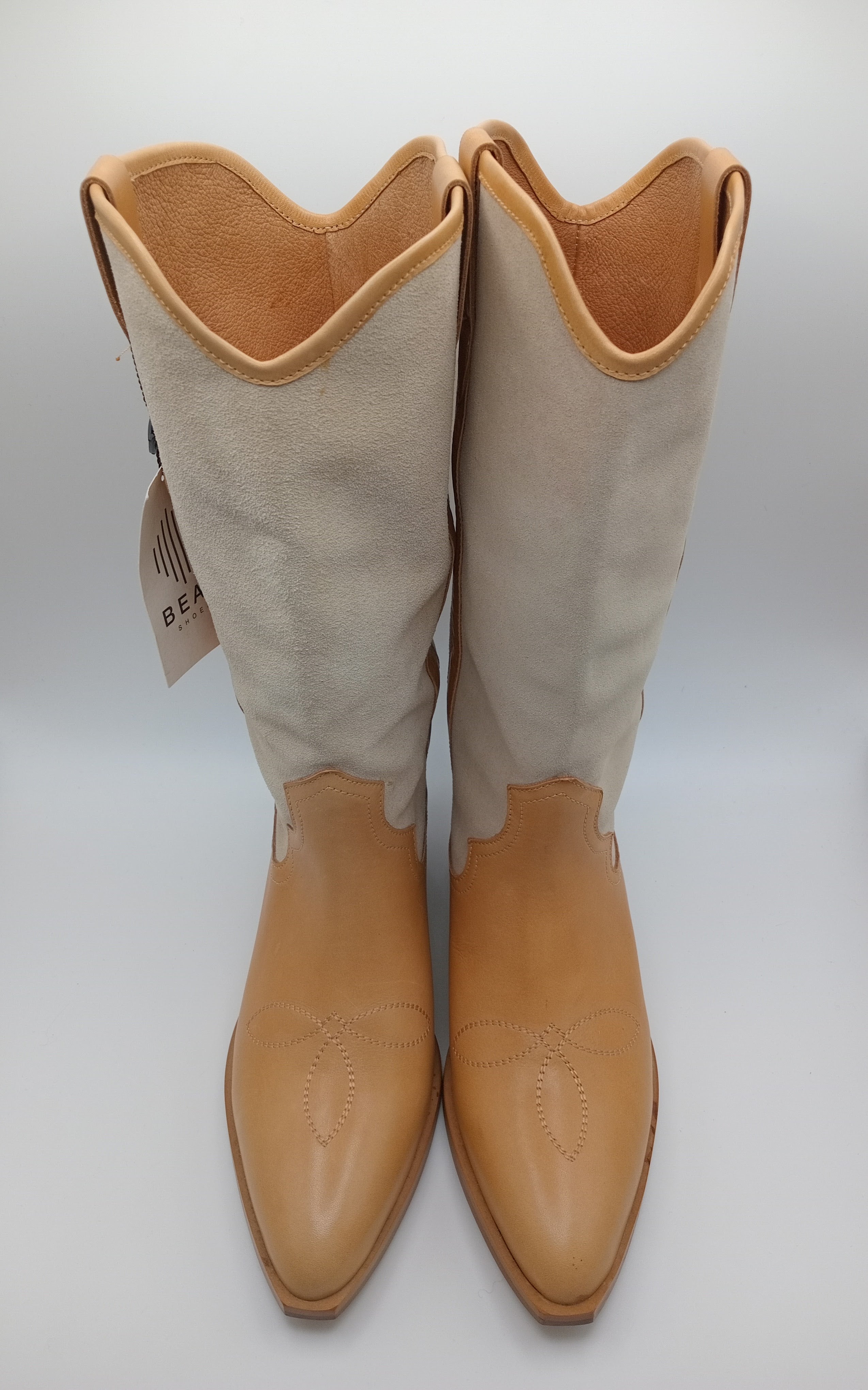 BOTA TEXANA BEAT SHOES BEGE COURO BICUDO