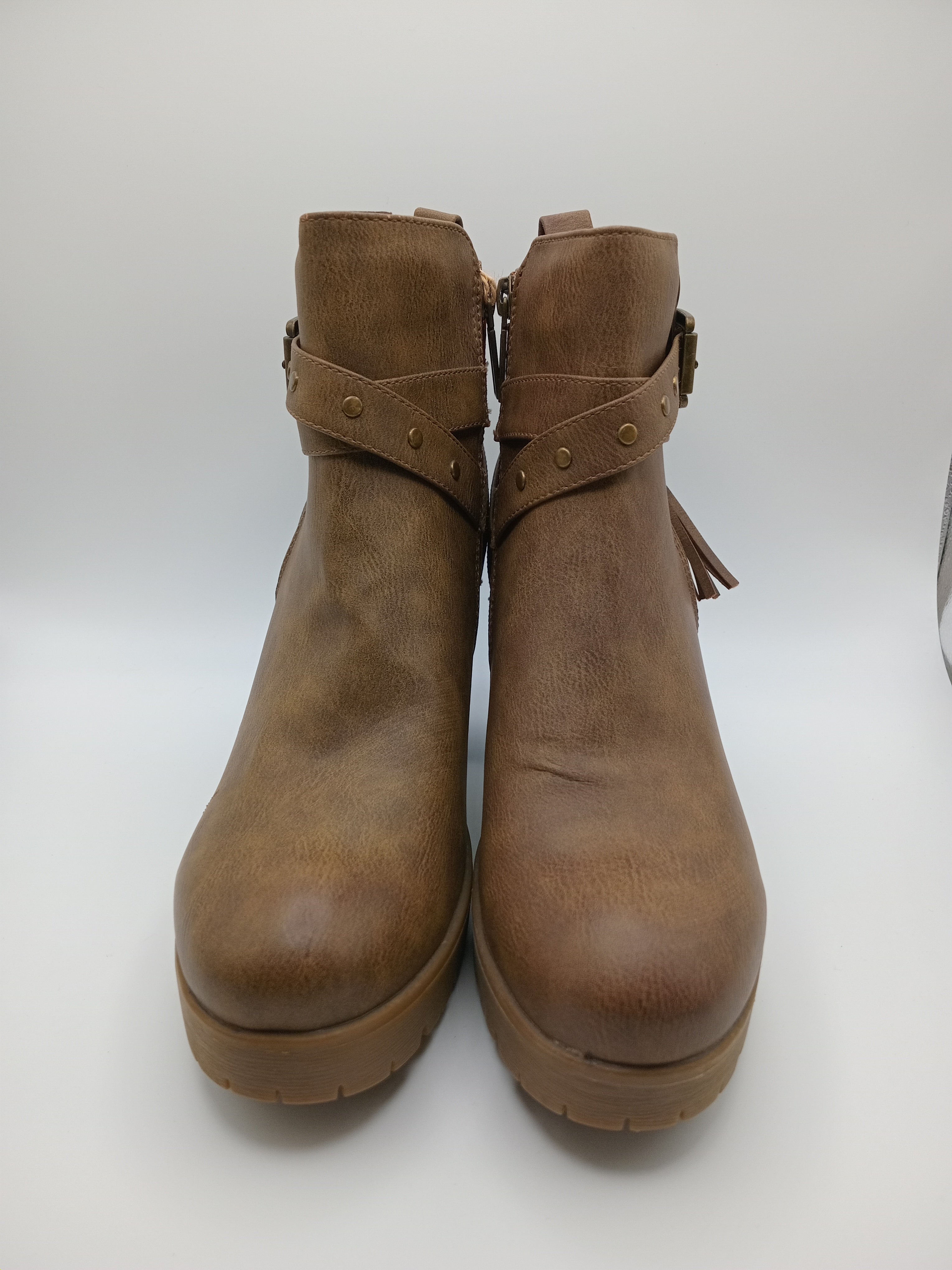 BOTA REFRESH CASTANHO ECO PELE TIRAS TAXAS ZIPER
