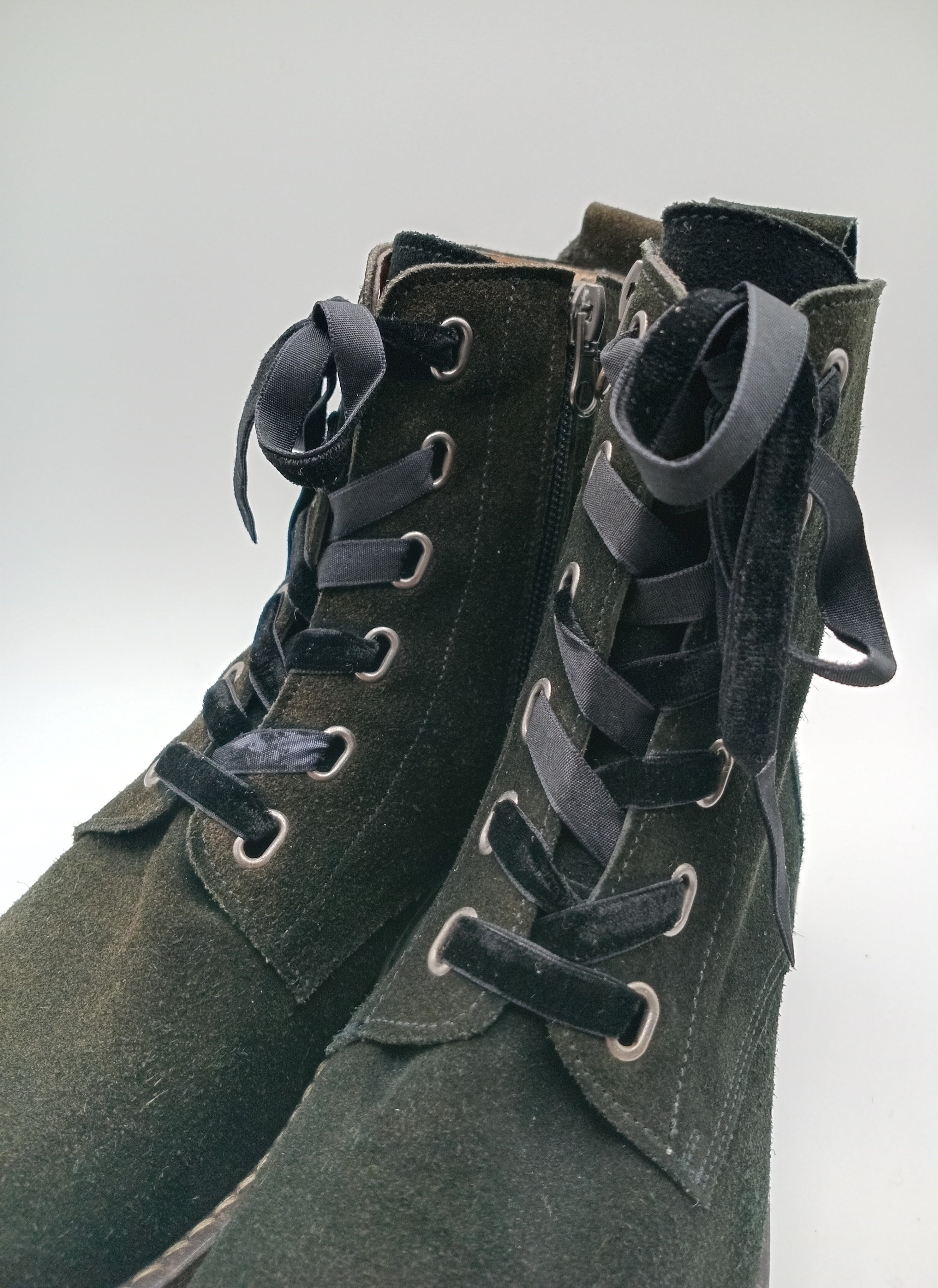 BOTA COTURNO MACADI PRETO COURO ATACADOR FITA ZIPER