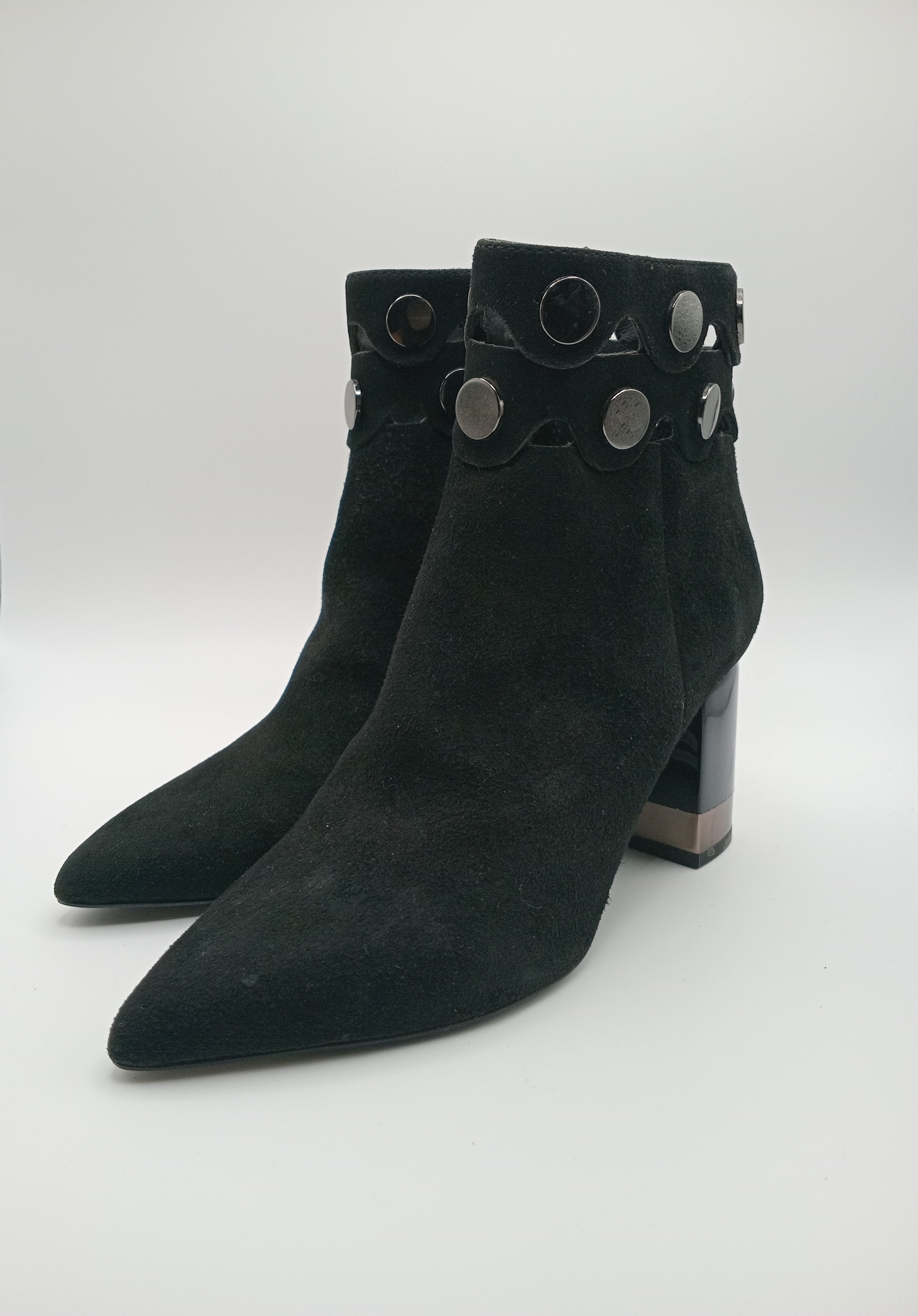 BOTA SALTO BRUNO PREMI PRETO COURO TAXAS BICUDO ZIPER