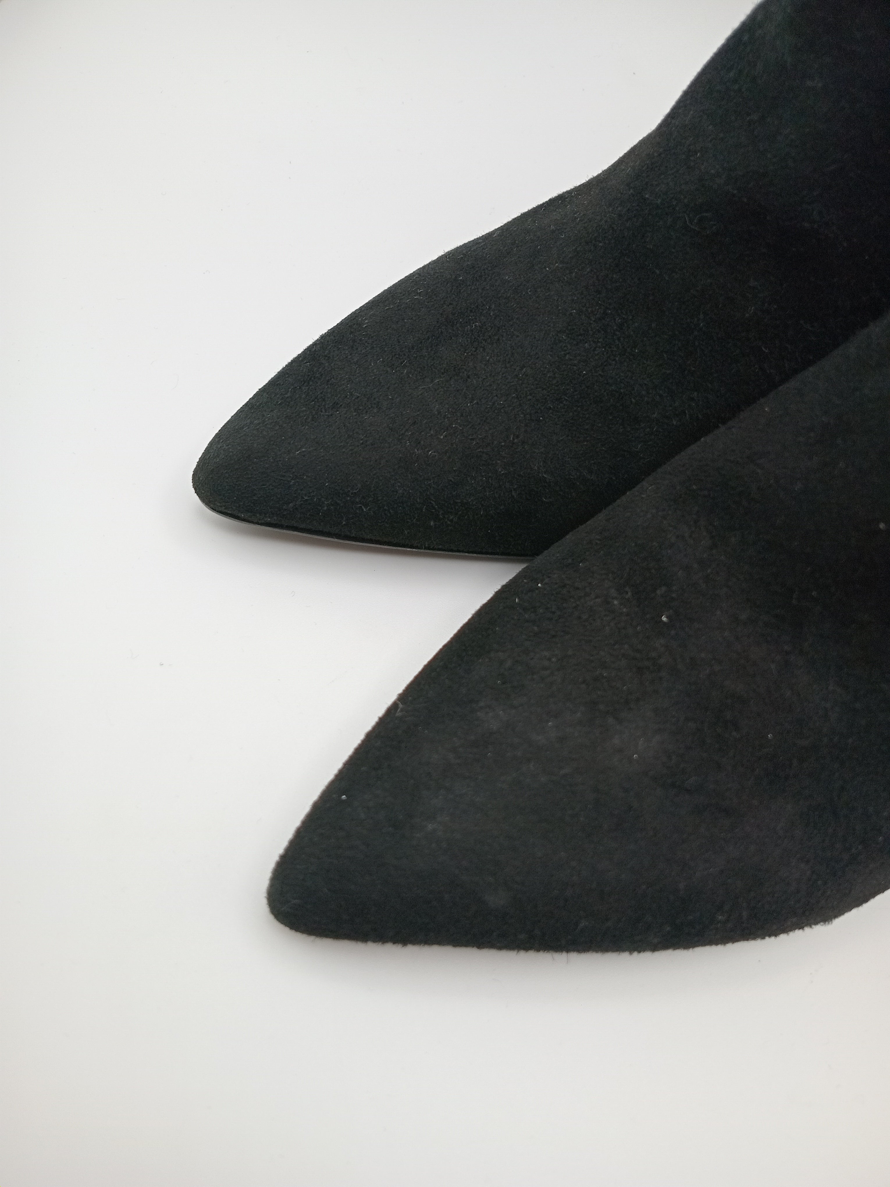 BOTA SALTO BRUNO PREMI PRETO COURO TAXAS BICUDO ZIPER