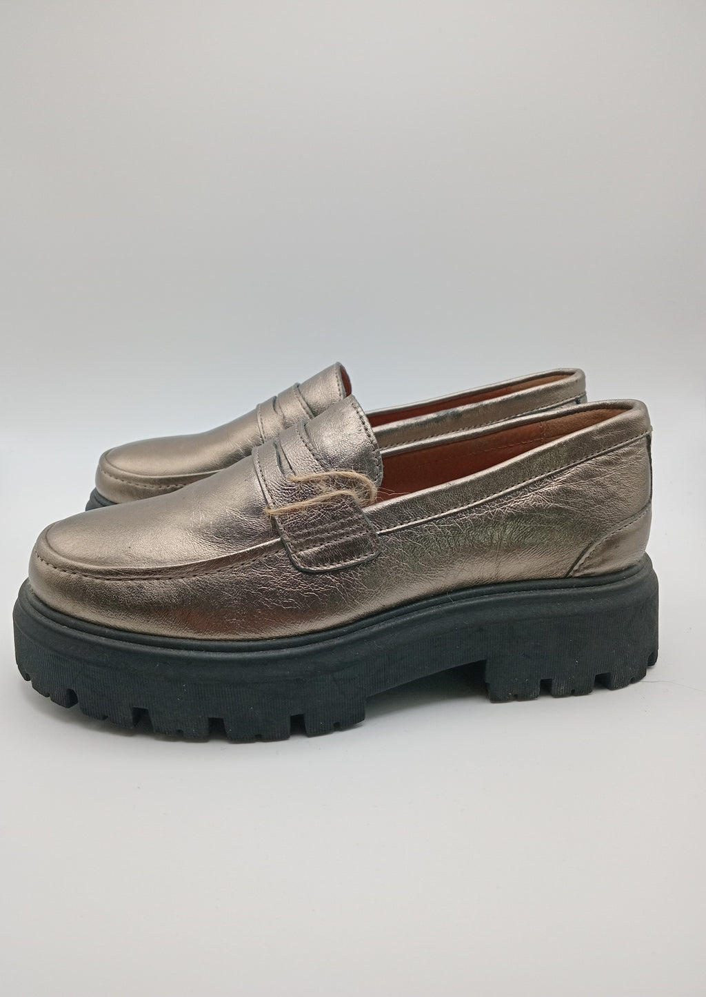 MOCASSIM TRATORADO GIOSEPPO DOURADA COURO LISO TRATORADO