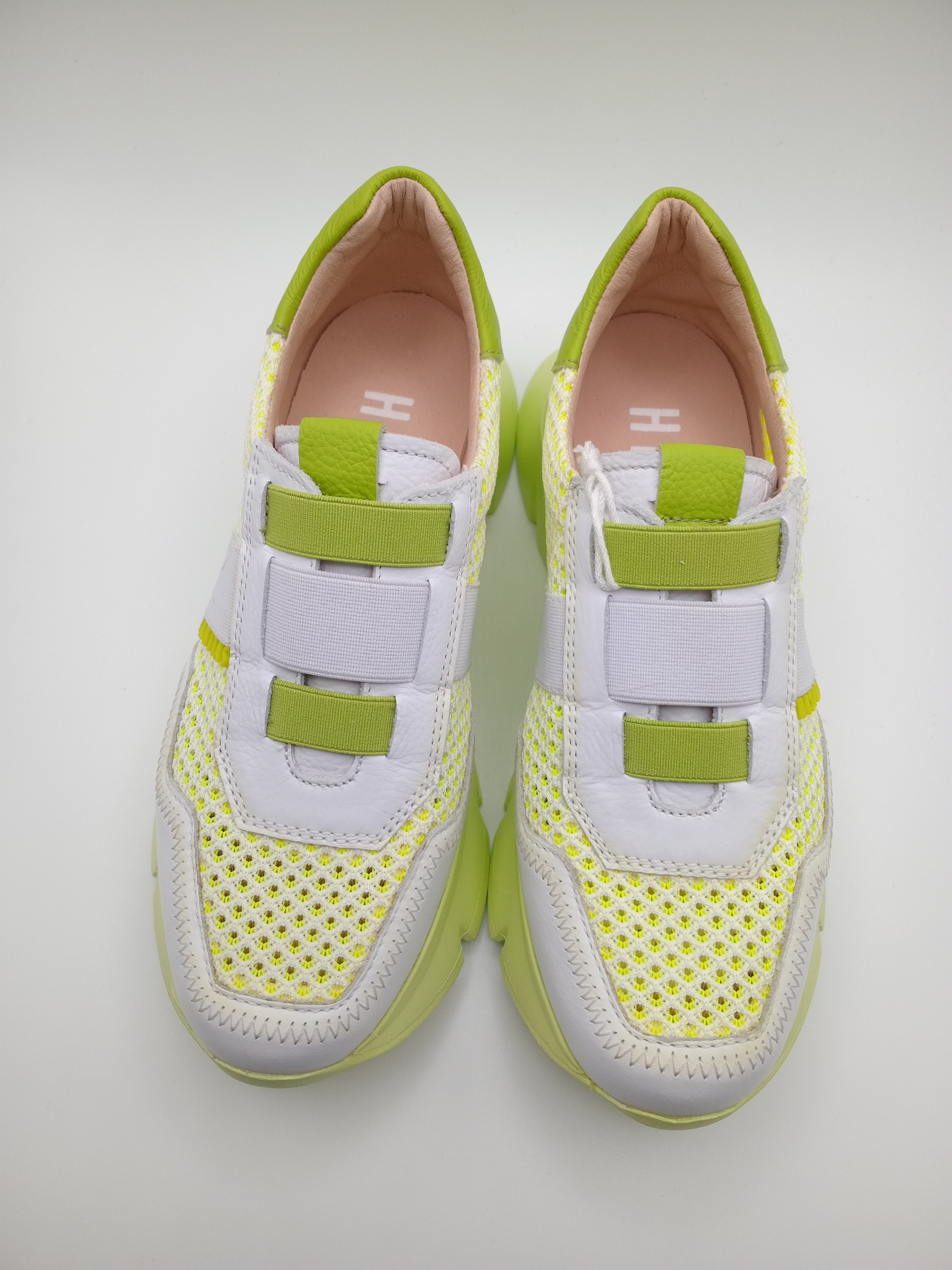 Sapatilhas Hispanitas Mulher Branco e Verde Limão Lima Neon; Ténis de Plataforma Casual em Pele com Malha Respirável; Calçado Confortável Sem Atacadores