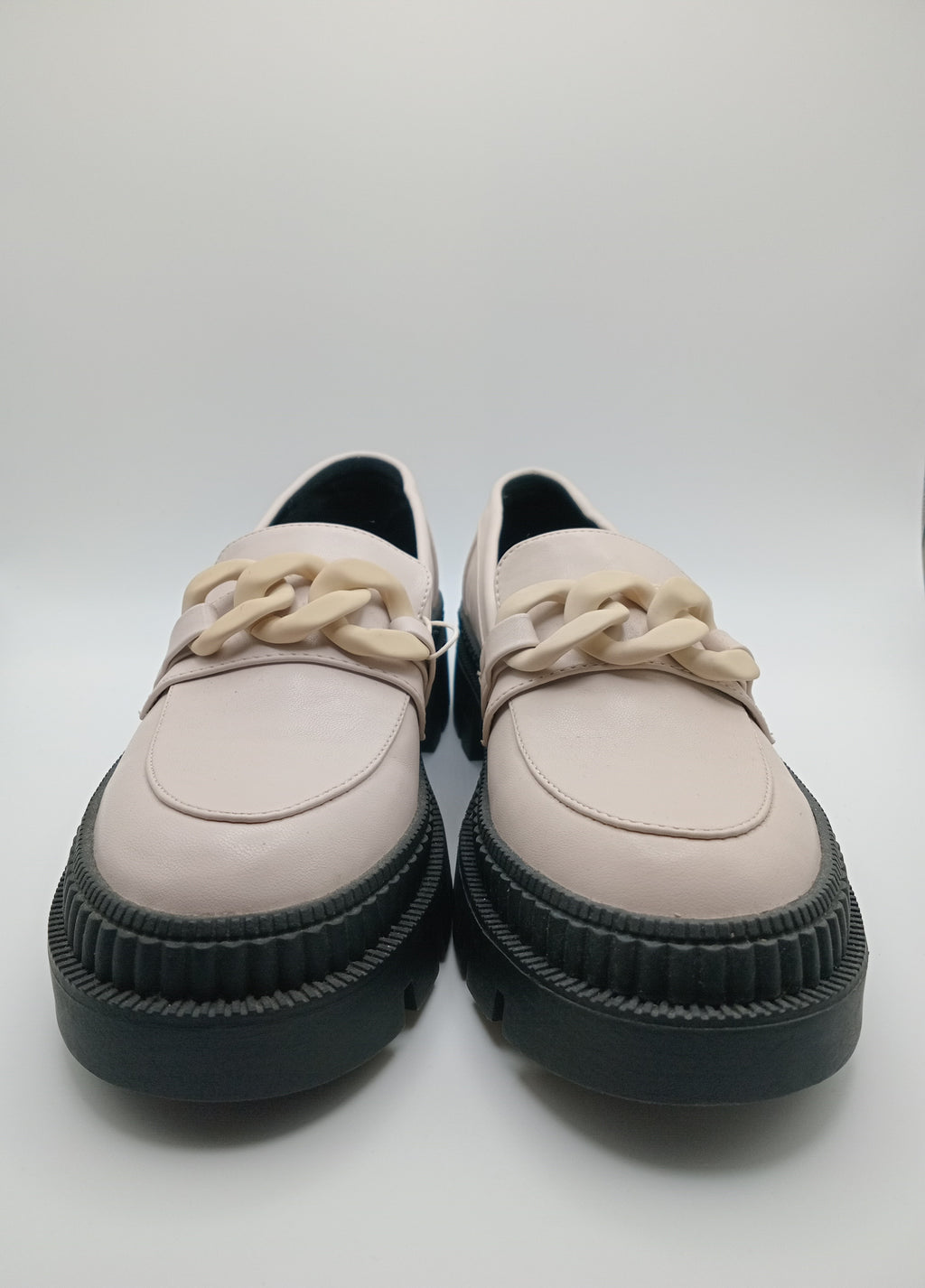 MOCASSIM TRATORADO XTI CREME PRETO ECO PELE APLICAÇÃO CORRENTE BEGE