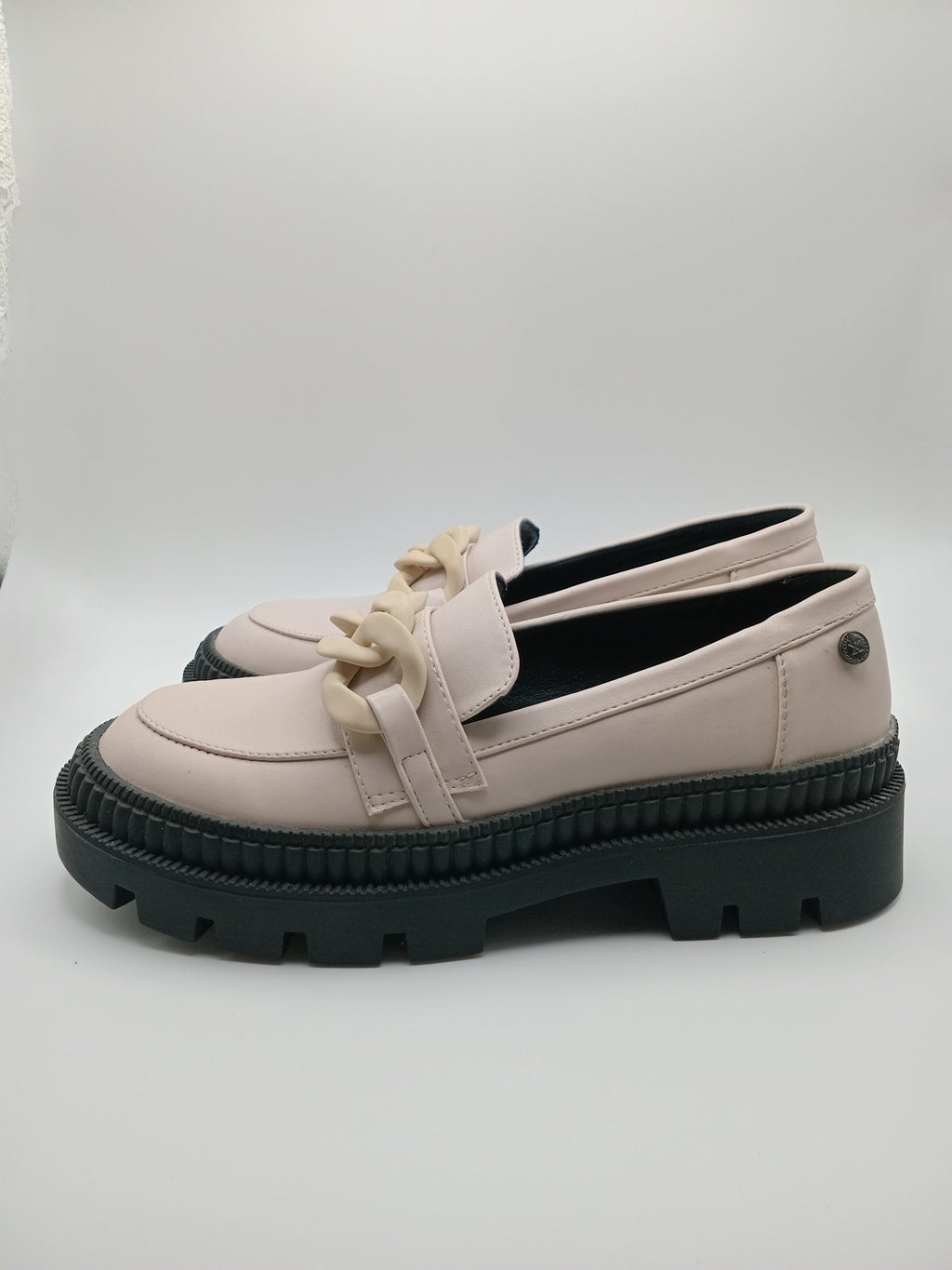 MOCASSIM TRATORADO XTI CREME PRETO ECO PELE APLICAÇÃO CORRENTE BEGE