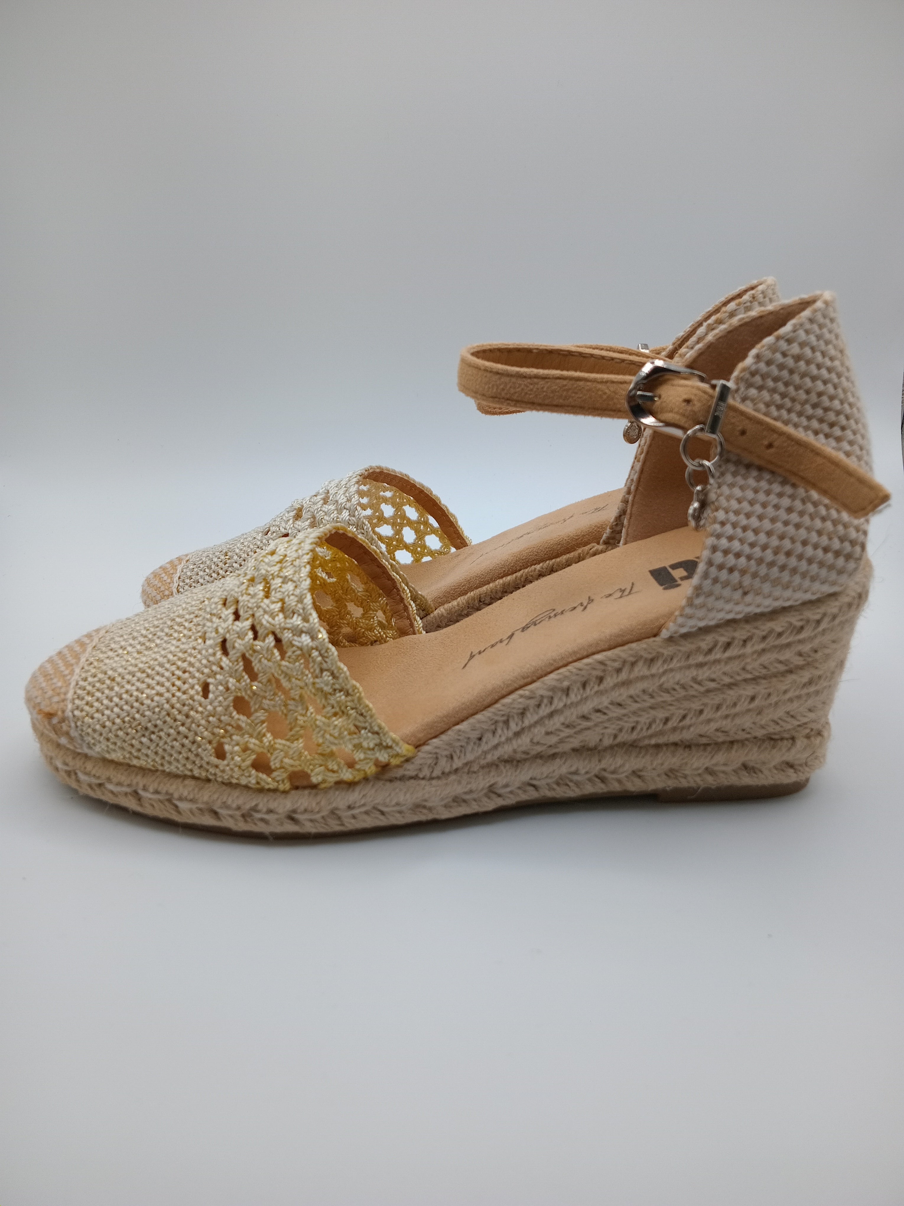 SALTO CUNHA XTI BRANCO BEGE CROCHE MACRAME