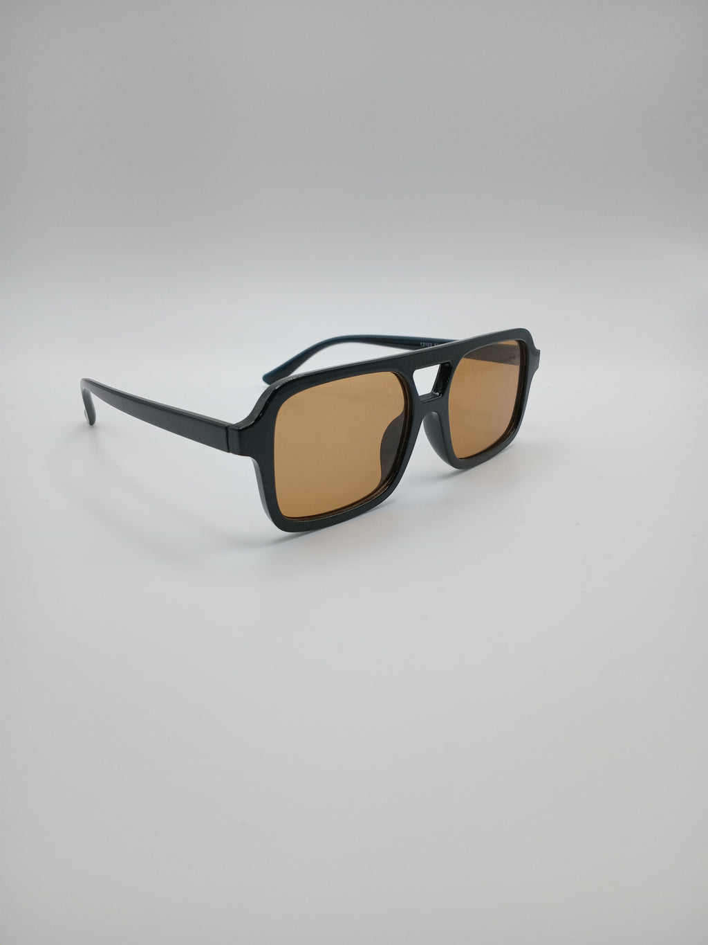 Óculos de Sol Unissexo Estilo Aviador Retangular Vintage, Armação Preta com Lentes Castanhas, Design Moderno e Elegante