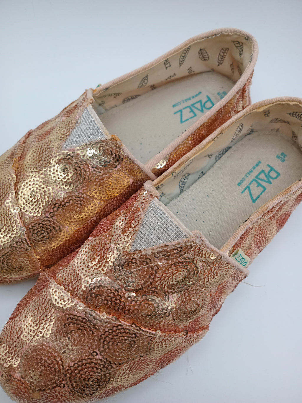 ALPARGATAS PAEZ NUDE BRONZE ROSE BRILHO TECIDO LANTEJOULAS BORDADO CIRCULAR