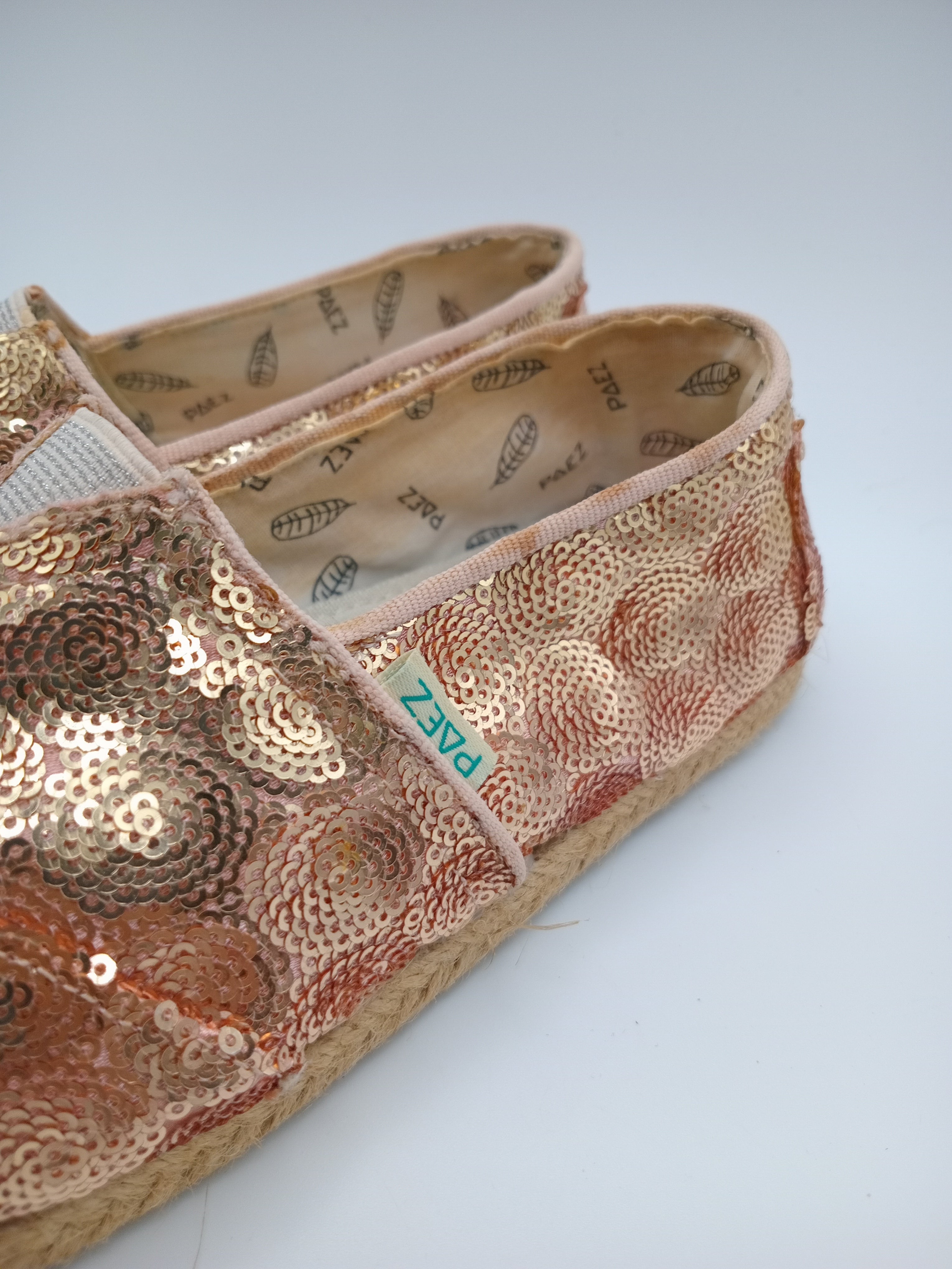 ALPARGATAS PAEZ NUDE BRONZE ROSE BRILHO TECIDO LANTEJOULAS BORDADO CIRCULAR