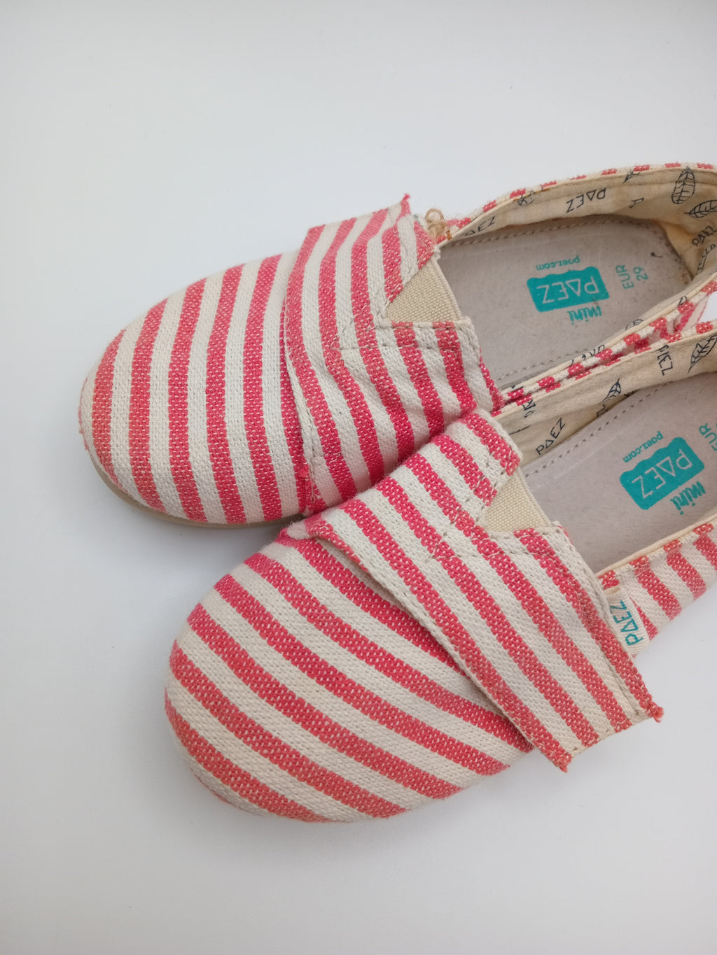 ALPARGATAS PAEZ VERMELHO BRANCO LISTRADO FECHO VELCRO