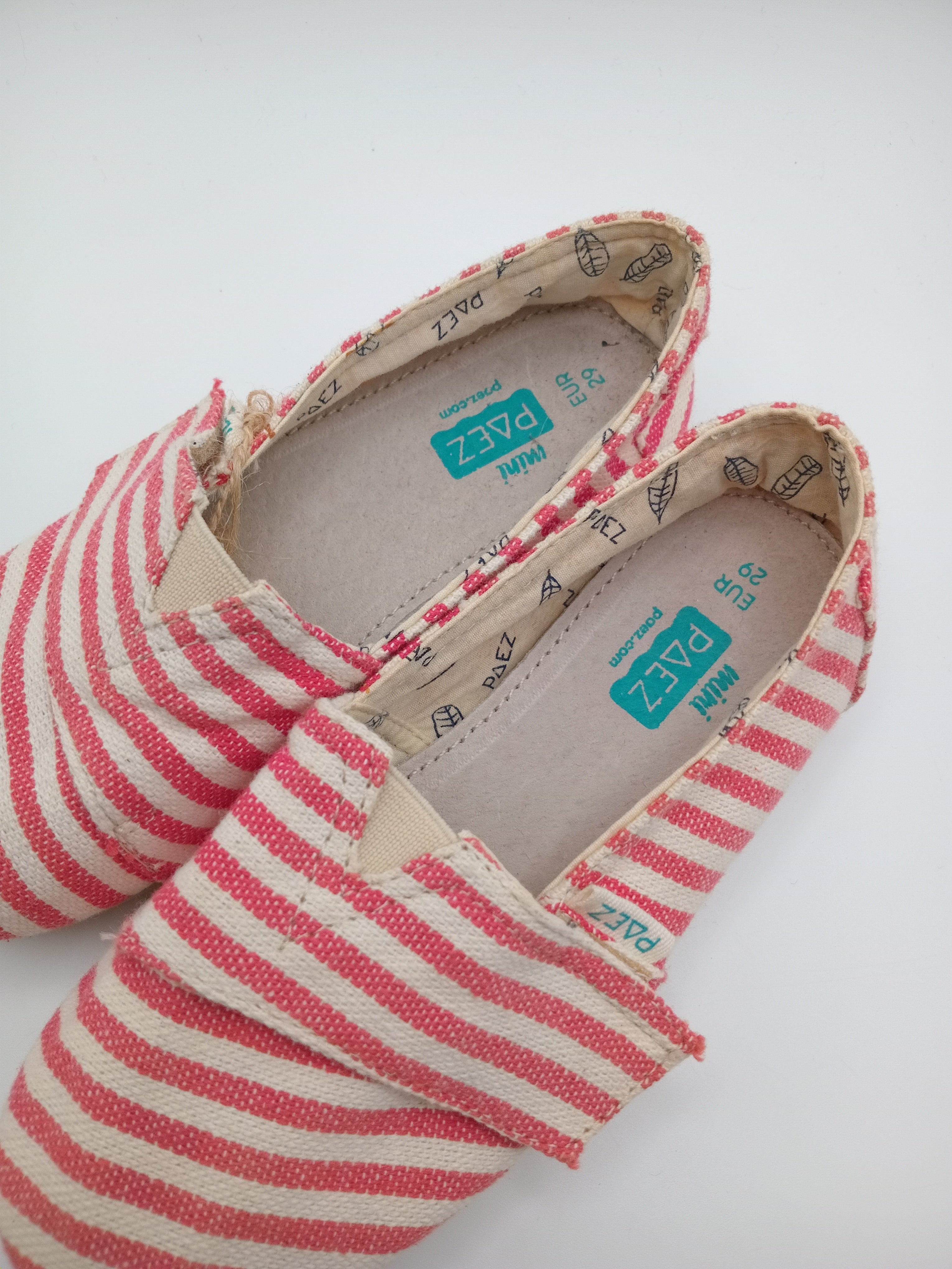 ALPARGATAS PAEZ VERMELHO BRANCO LISTRADO FECHO VELCRO