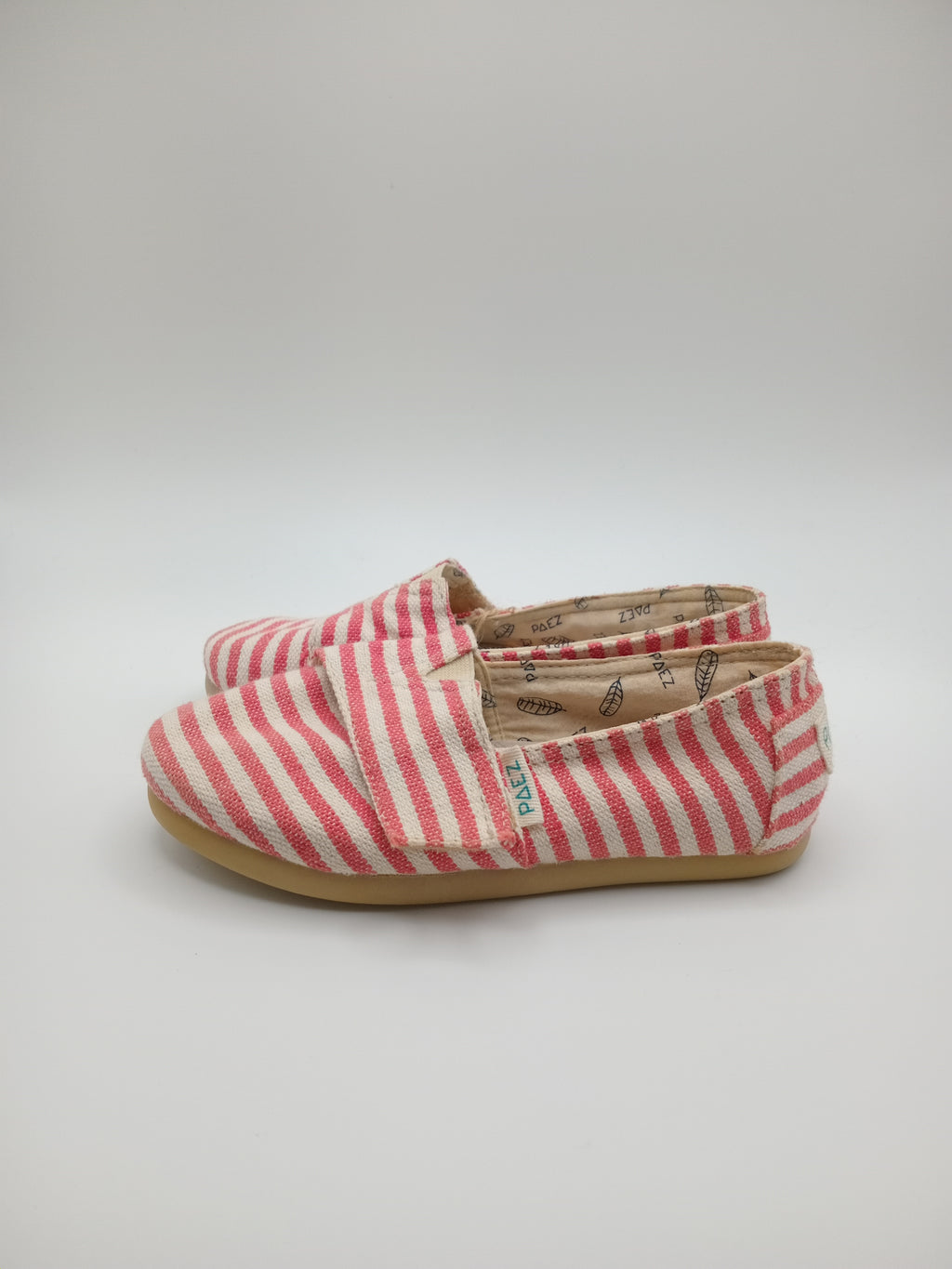 ALPARGATAS PAEZ VERMELHO BRANCO LISTRADO FECHO VELCRO