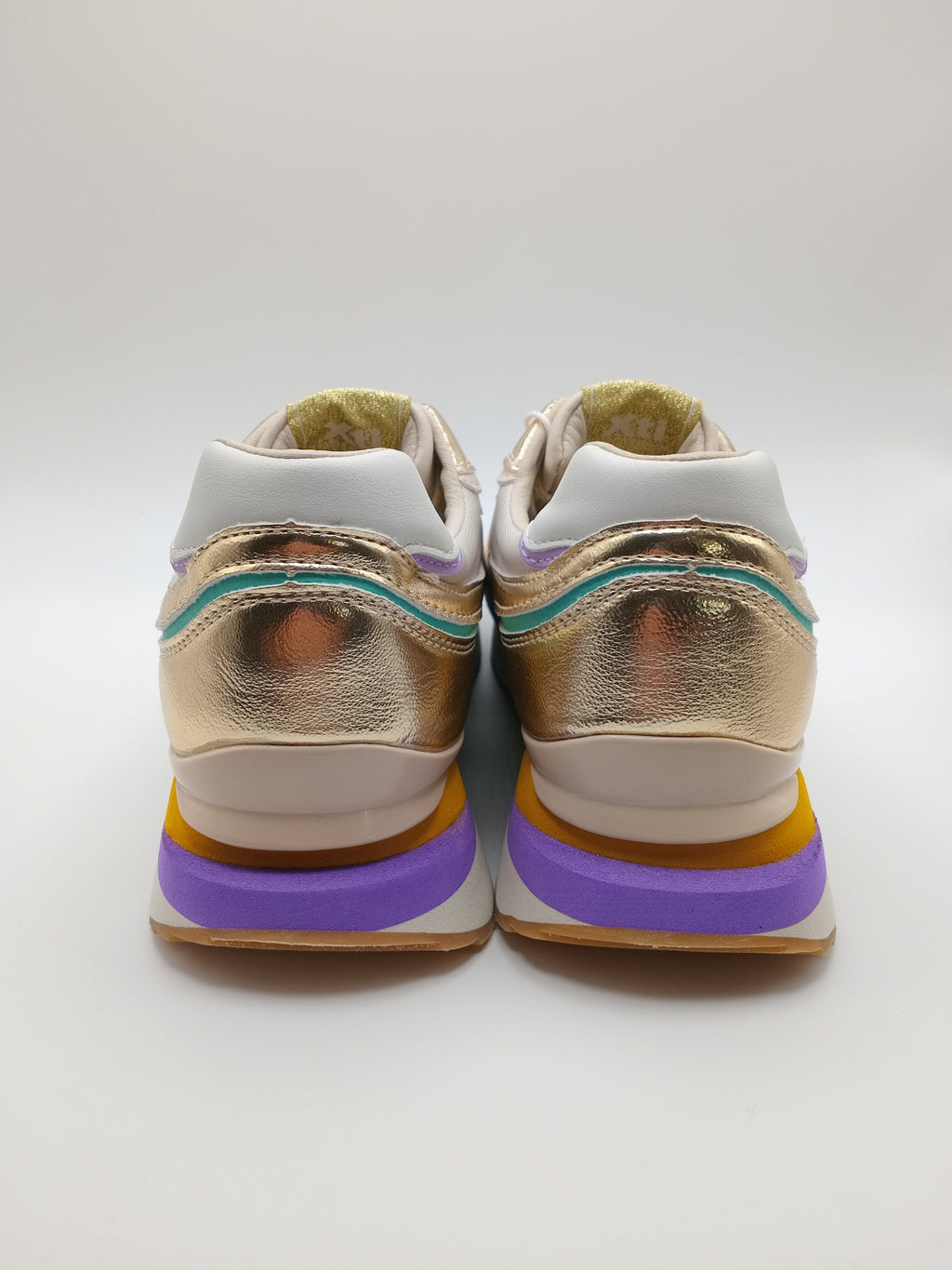 TÊNIS XTI DOURADO MULTI CORES ROXO LARANJA AMARELO VERDE ÁGUA BICUDO