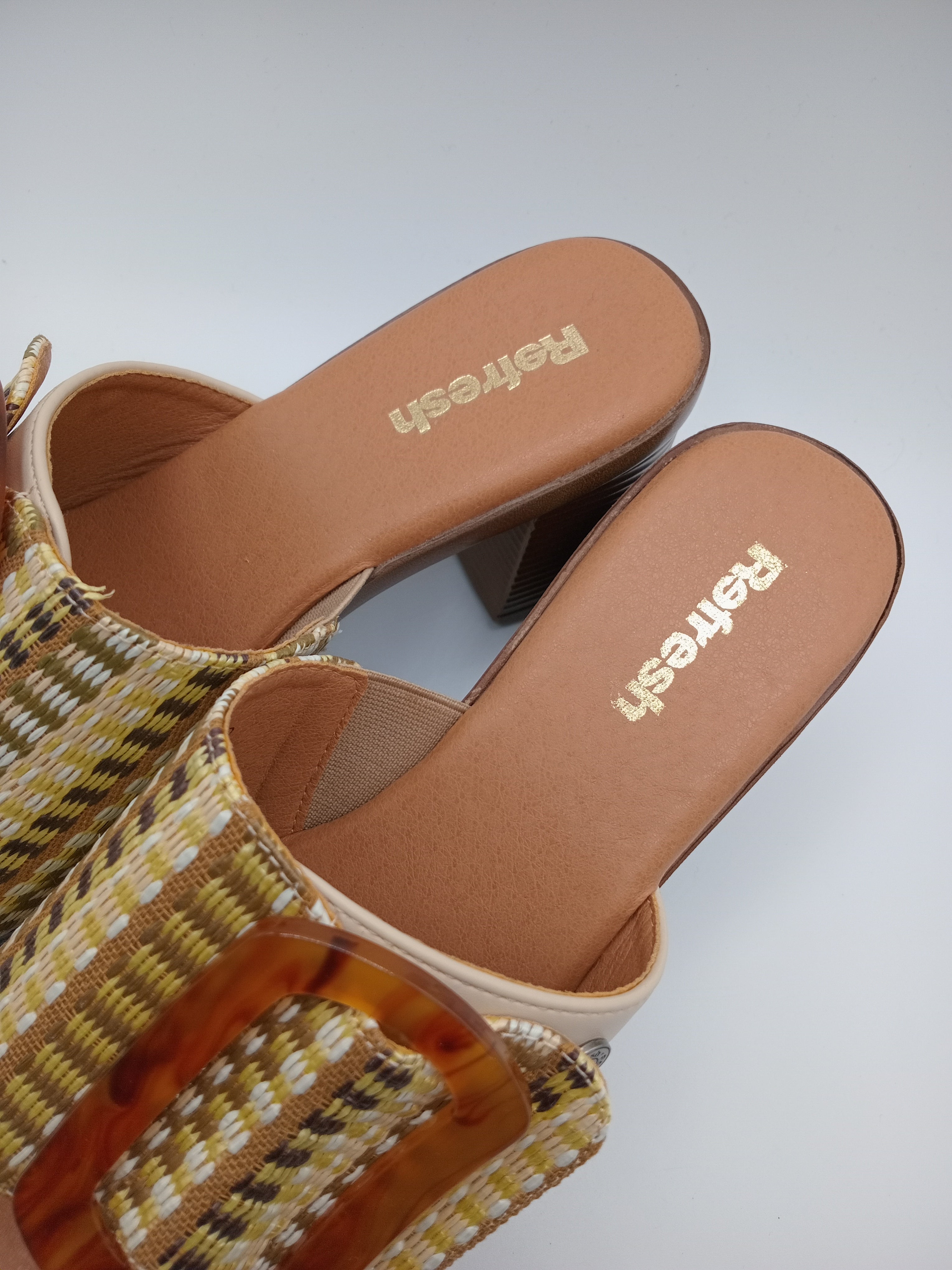 SALTO SANDÁLIA REFRESH CASTANHO FIVELA MACRAME ENTRELACE