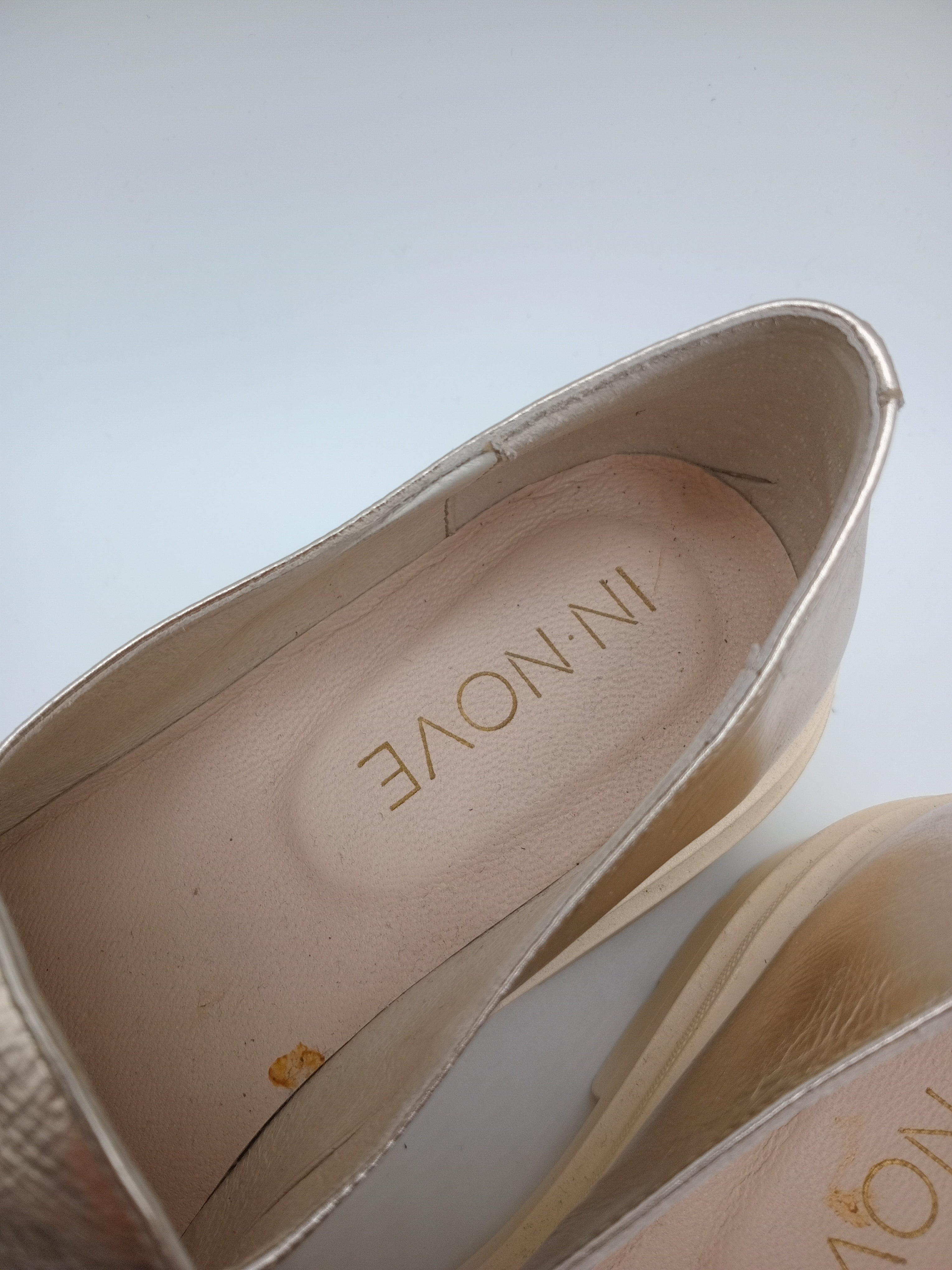MOCASSIM TRATORADO IN•NOVE NUDE ROSE COURO ACETINADO