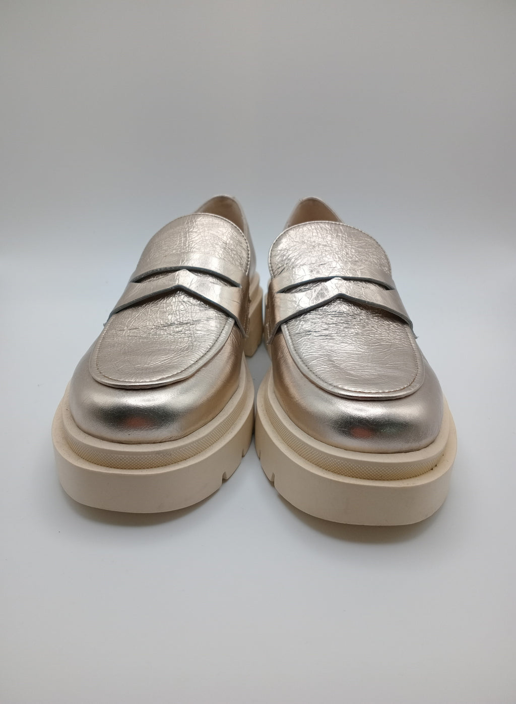 MOCASSIM TRATORADO IN•NOVE NUDE ROSE COURO ACETINADO