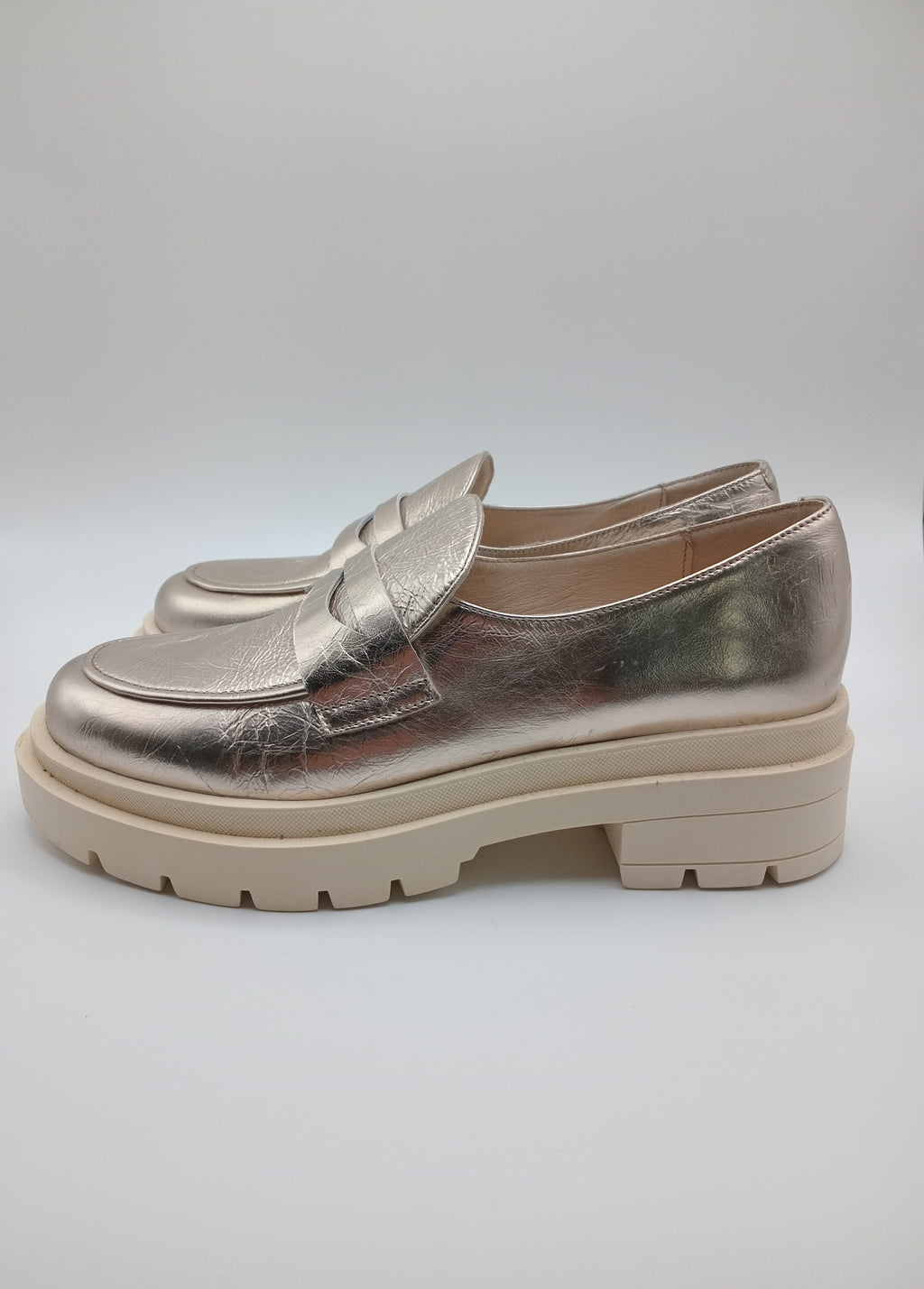 MOCASSIM TRATORADO IN•NOVE NUDE ROSE COURO ACETINADO