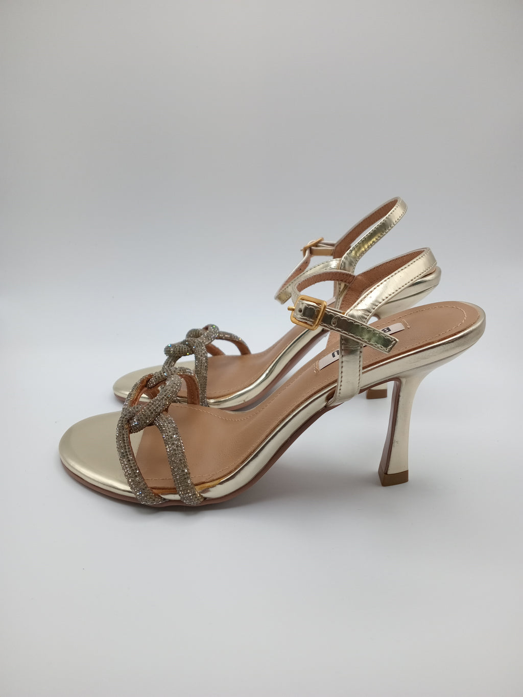 SALTO SANDÁLIA BIBI LOU DOURADO COURO PEDRA BRILHO CRAVEJADA AGULHA