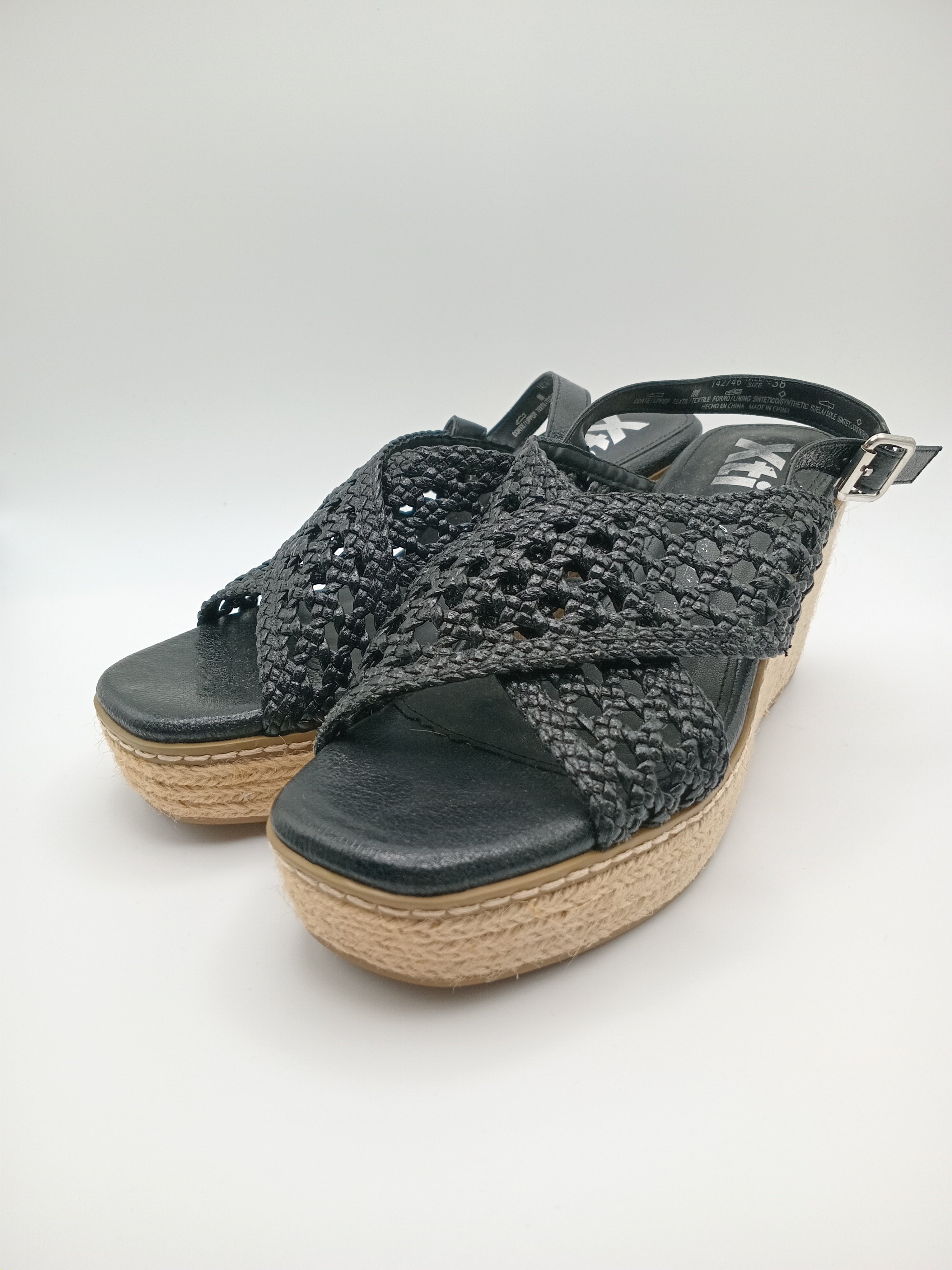 SALTO CUNHA XTI PRETO ENTRELACE MACRAME