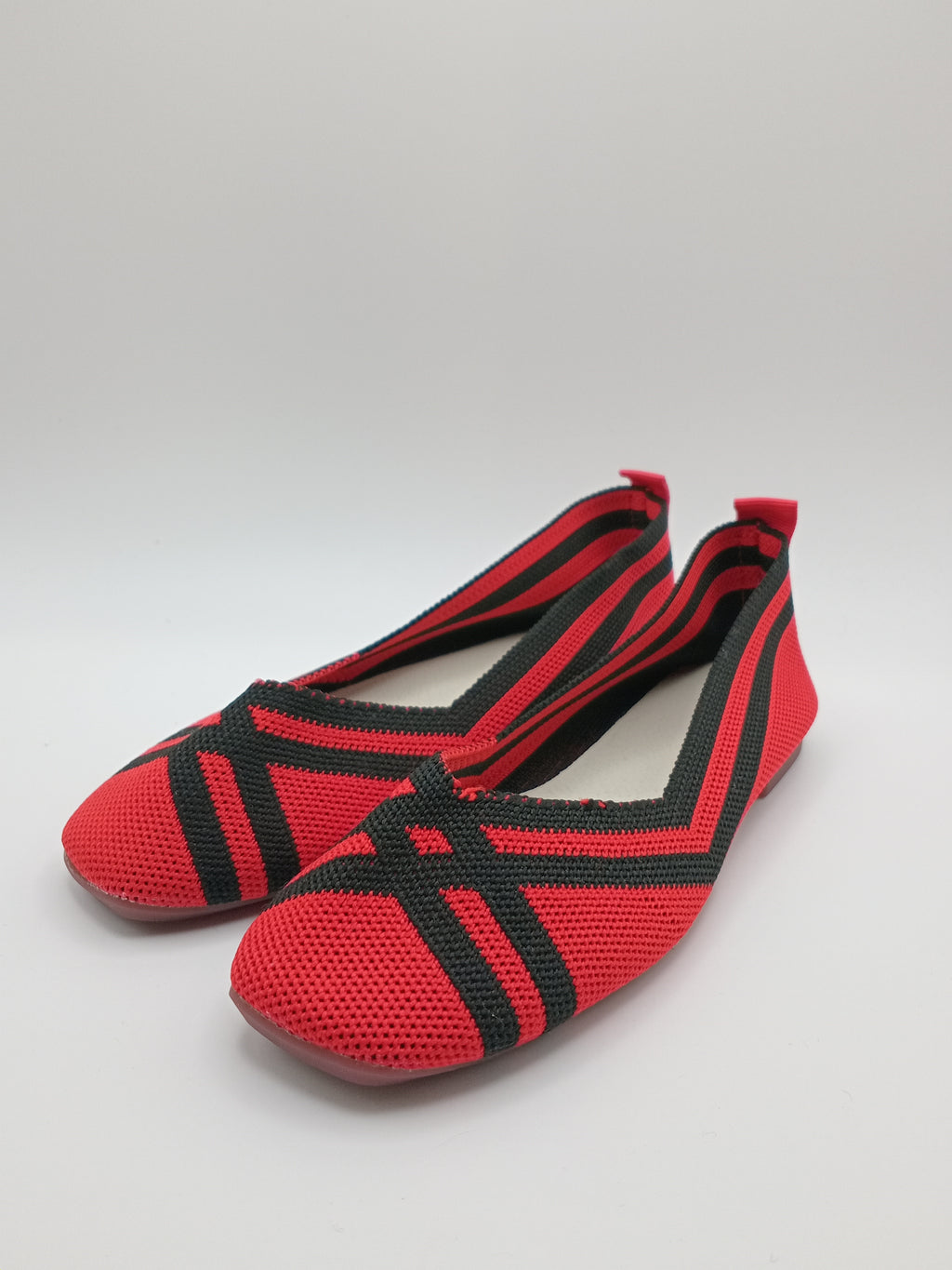 SABRINA FASHION VERMELHA PRETO TECISO LISTRA SUPER CONFORTO