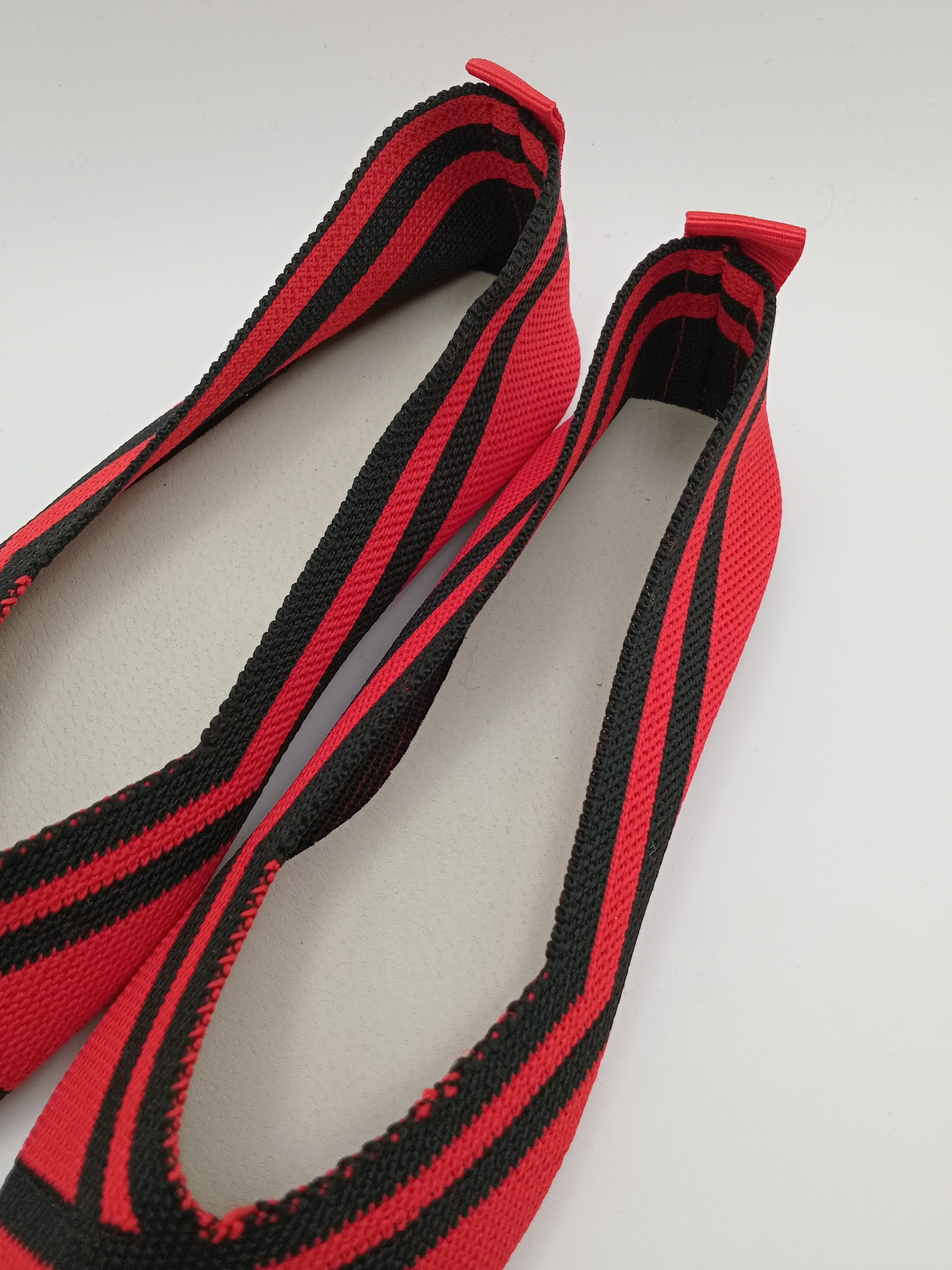 SABRINA FASHION VERMELHA PRETO TECISO LISTRA SUPER CONFORTO