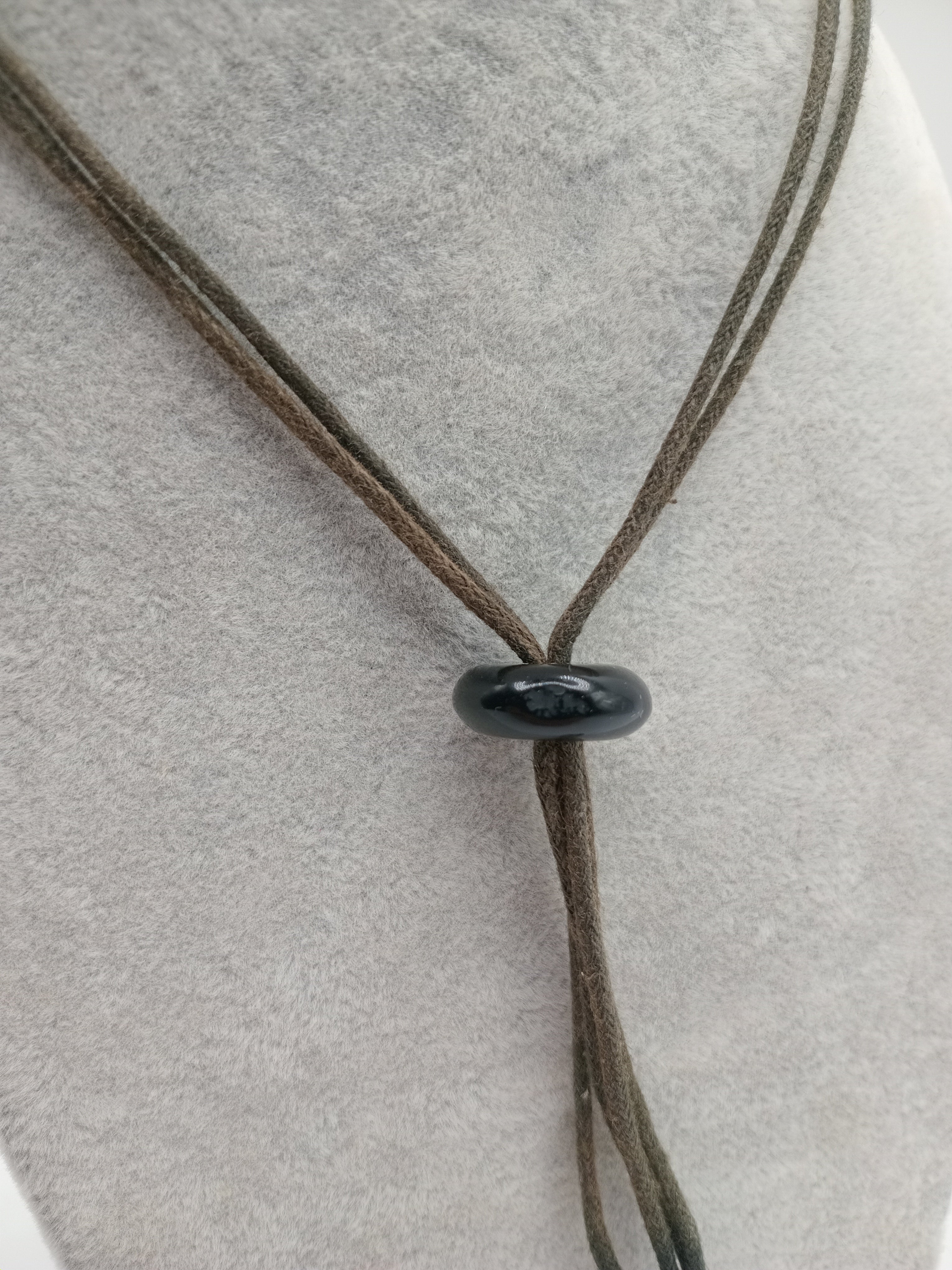 COLAR BOLAS LILÁS ROSA SALMON CORDÃO AJUSTÁVEL