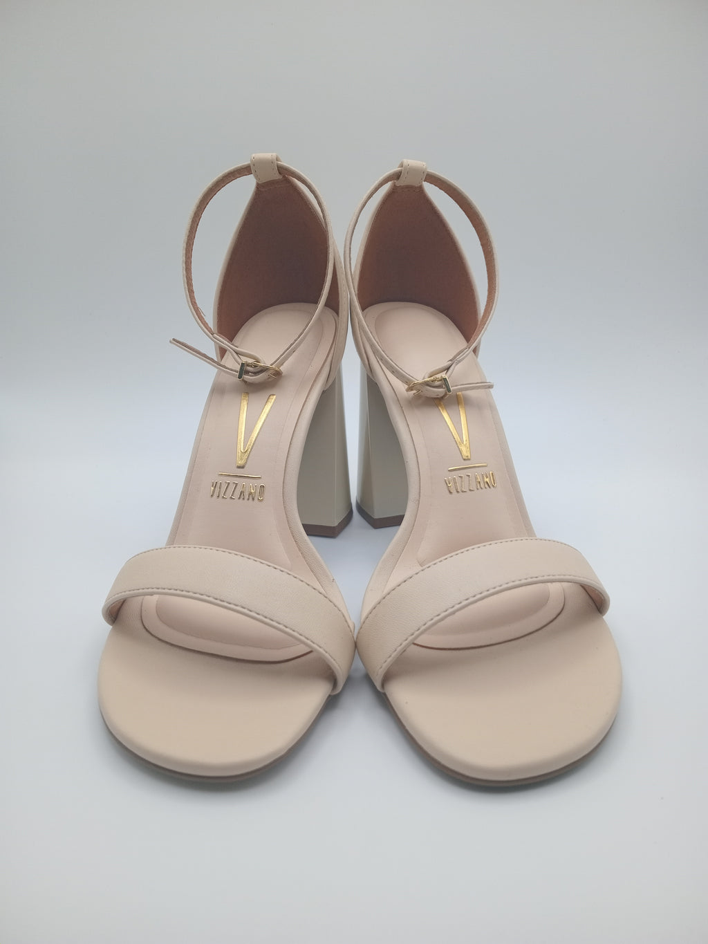 Sandália Vizzano Salto Bloco Médio; Calçado Feminino Clássico Bege Creme Nude; Sapato com Pulseira no Tornozelo para Casamentos e Festas