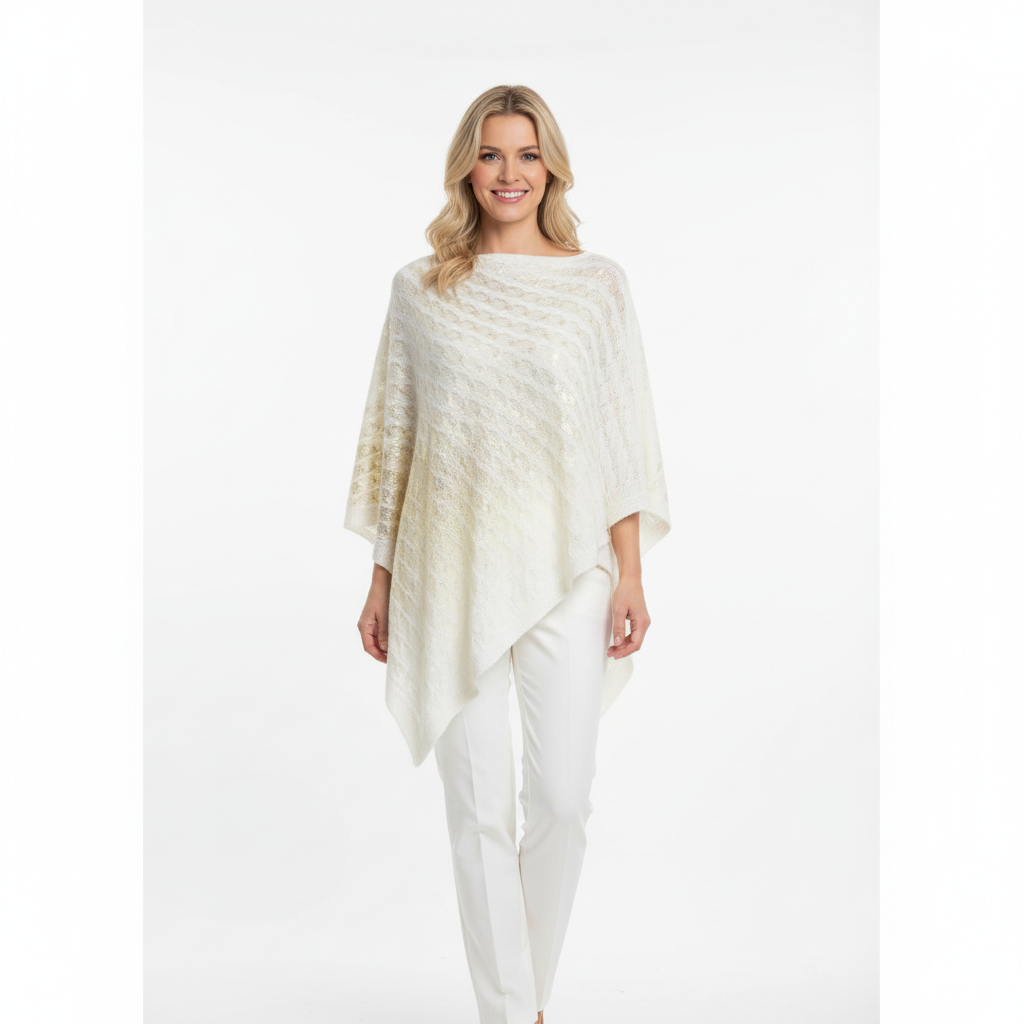 PONCHO CROCHE CHARISMA DOURADO CREME BICO LATERAL