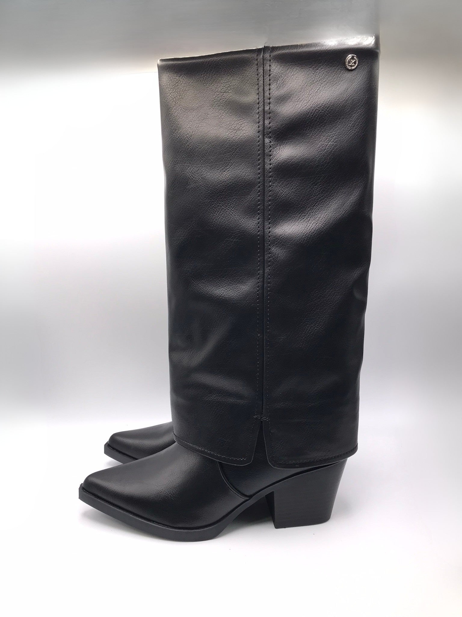 BOTA WESTERN XTI PRETO ECO PELE BICUDO FENDA