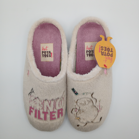 PANTUFAS HOT POTATOES BEGE SOLA GROSSA BORRACHA BE REAL #NO FILTER BATATA JOGANDO O CELULAR FORA