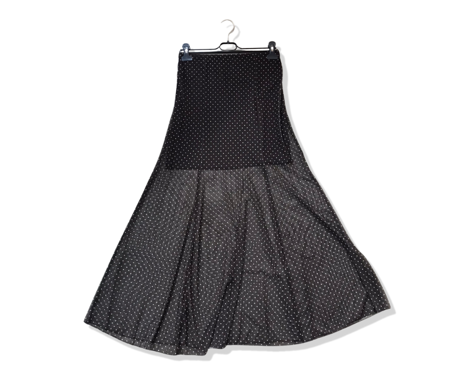 SAIA MIDI CAMILLE FRANCE CASTANHO ESCURO PADRÃO BOLAS BRANCAS SAIA CURTA COM ORGANZA LONGO TRANSPARENTE