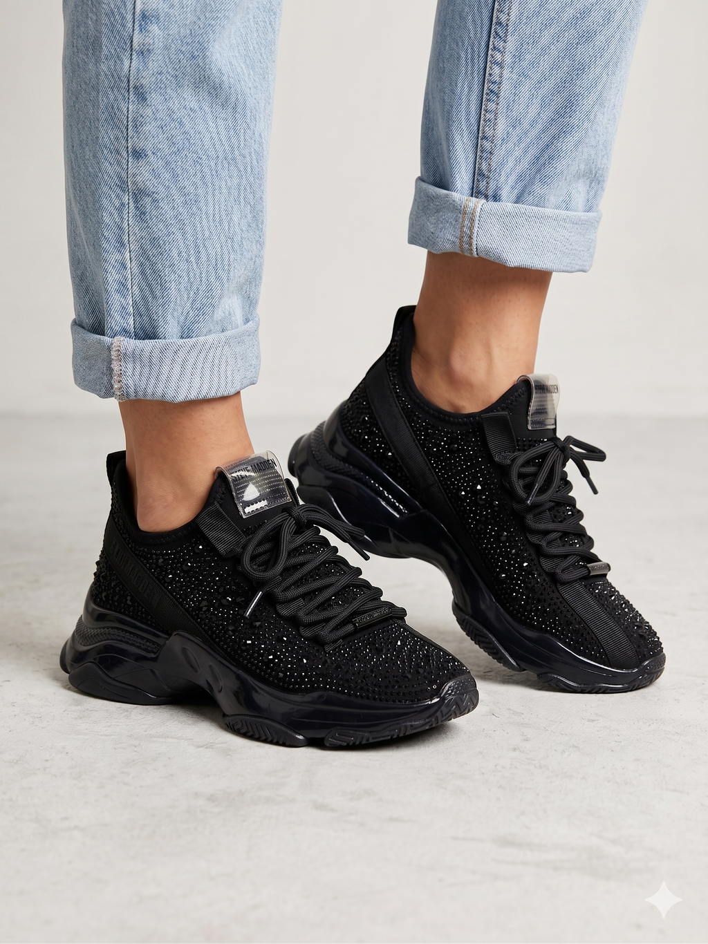 Ténis Steve Madden Preto Brilhante Mulher; Sapatilhas Plataforma com Brilhos Chunky; Calçado Desportivo Feminino Confortável Casual; Moda Portugal Trendy