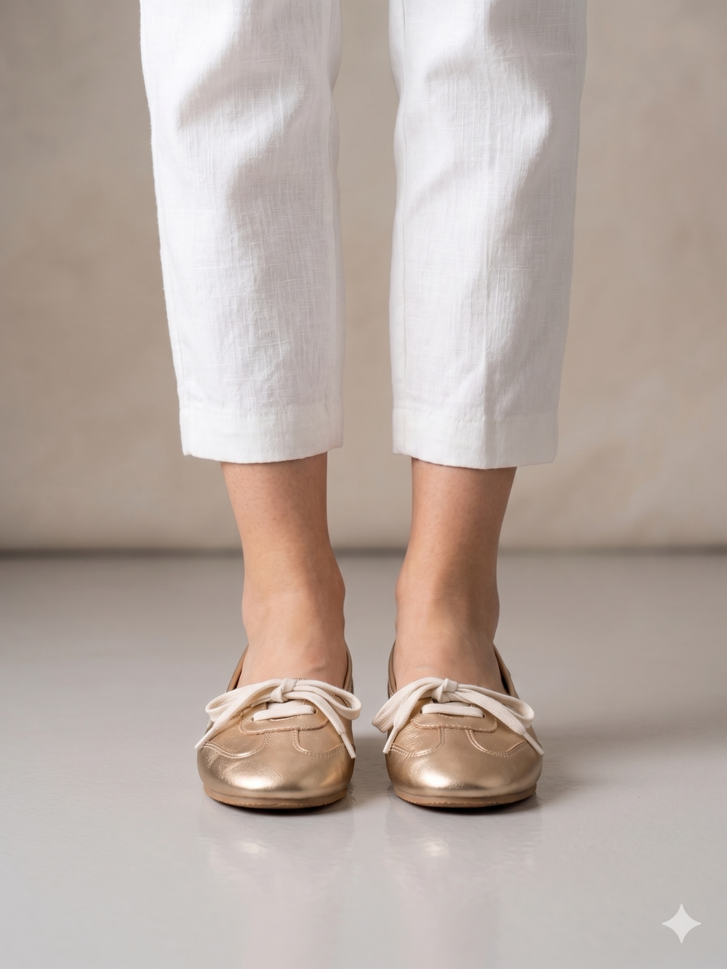 Sapatilhas Casuais Femininas Xti Dourado Oro em Camurça e Lona; Sabrinas Sapatos Tenis Modelo Balangai super Confortáveis