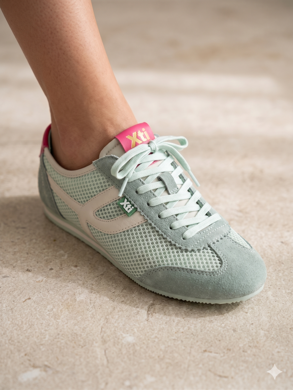 Sapatilhas Xti Femininas Urban Verde Água e Rosa Acqua; Ténis de Mulher Desportivos em Camurça e Malha Respirável Leve Correr Caminhar Casual