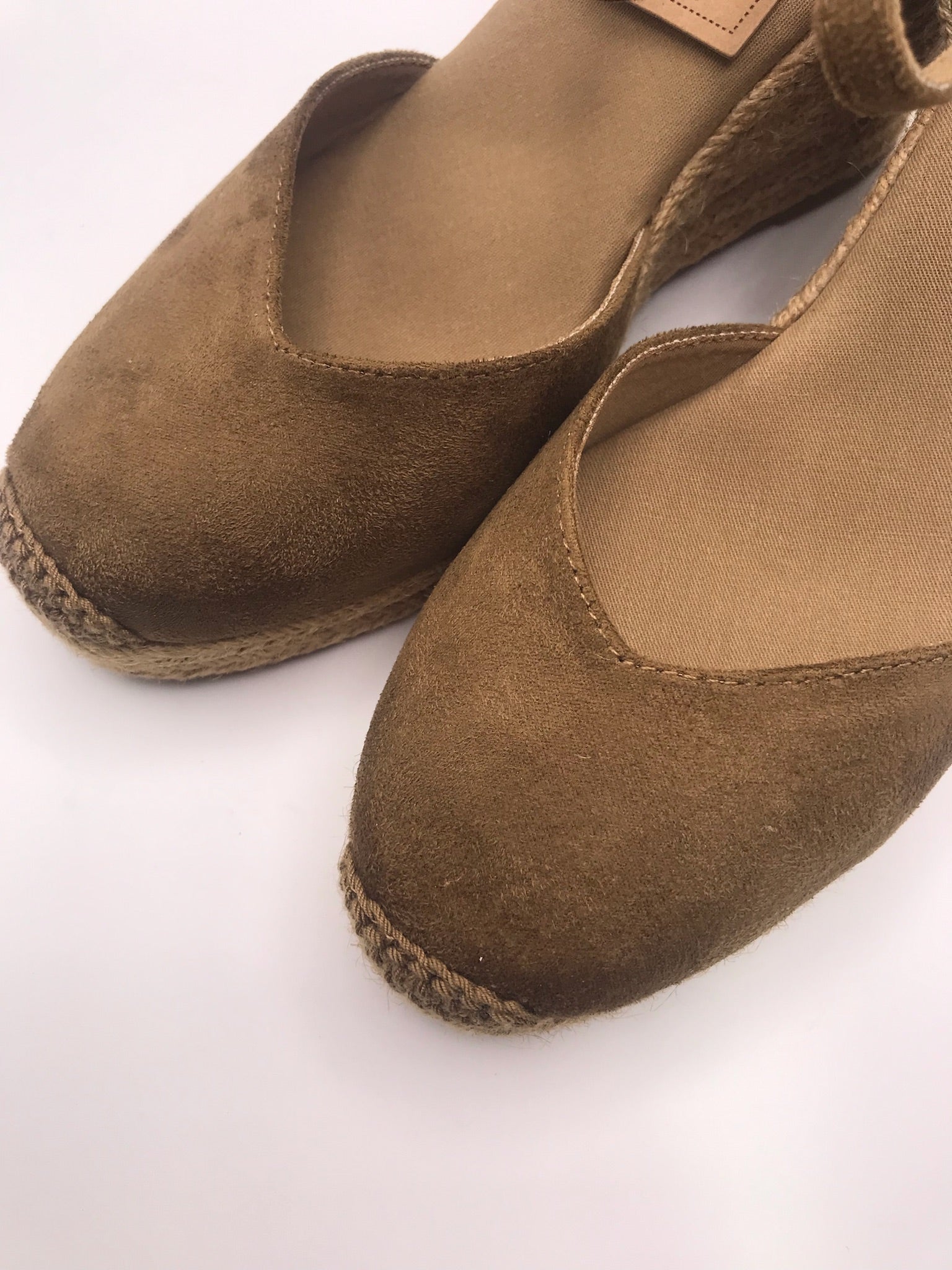 SALTO CUNHA CORINA CASTANHO CARAMELO CAMURÇA CORDAS MACRAME ENTRELACE AMARRAÇÃO