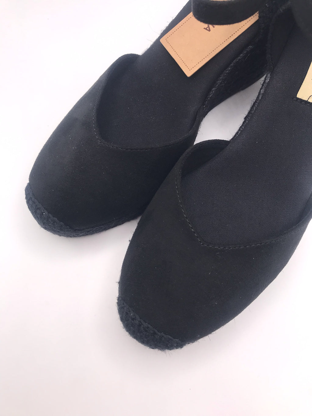 Alpercatas de Cunha Pretas Senhora Corina; Sandálias Salto Médio com Tira no Tornozelo; Sapatos de Corda Confortáveis para Verão
