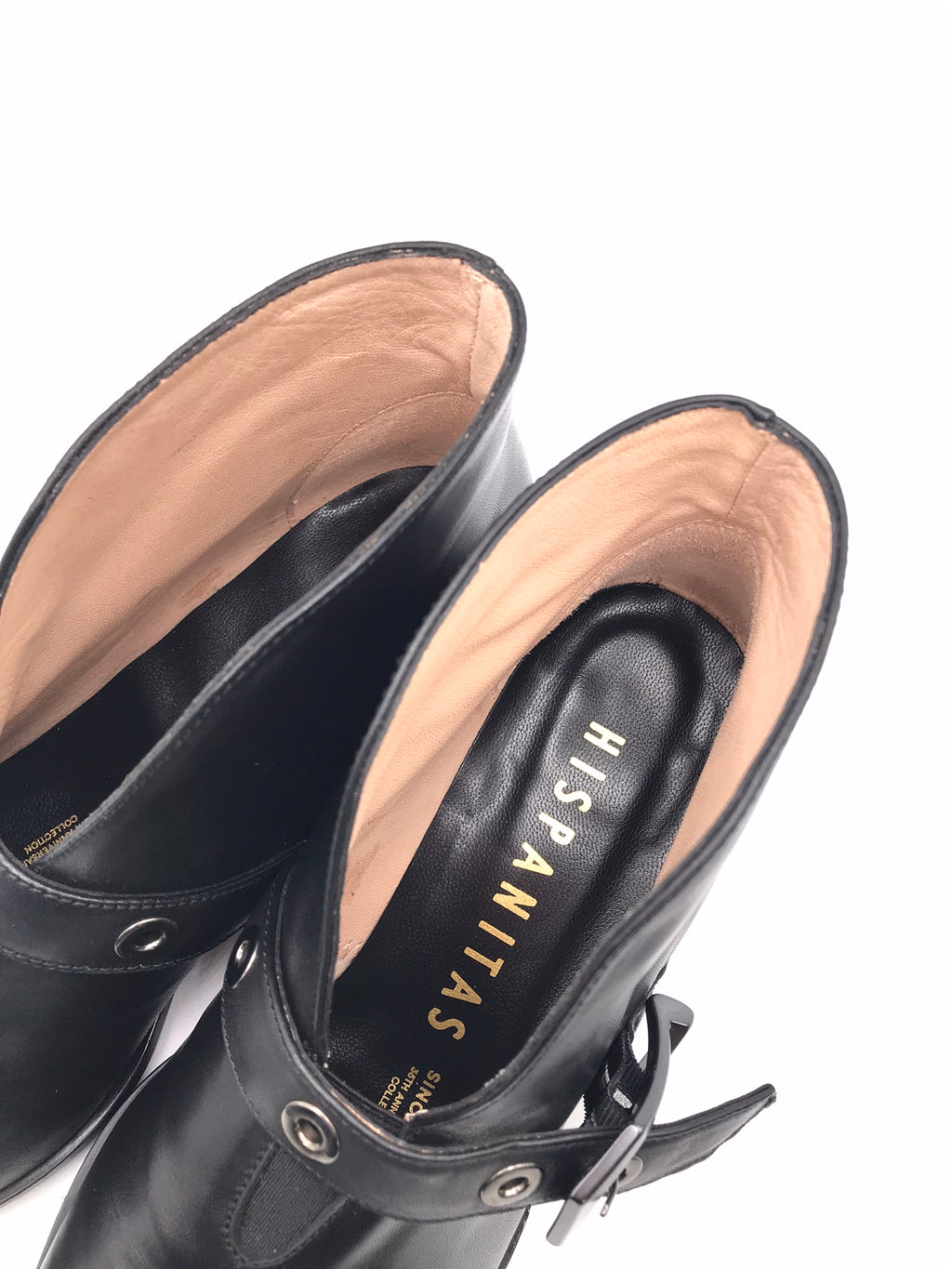 BOTIM TEXANA HISPANITAS PRETO COURO LISO FENDA TIRA ARGOLA FIVELA PRATA BICUDO