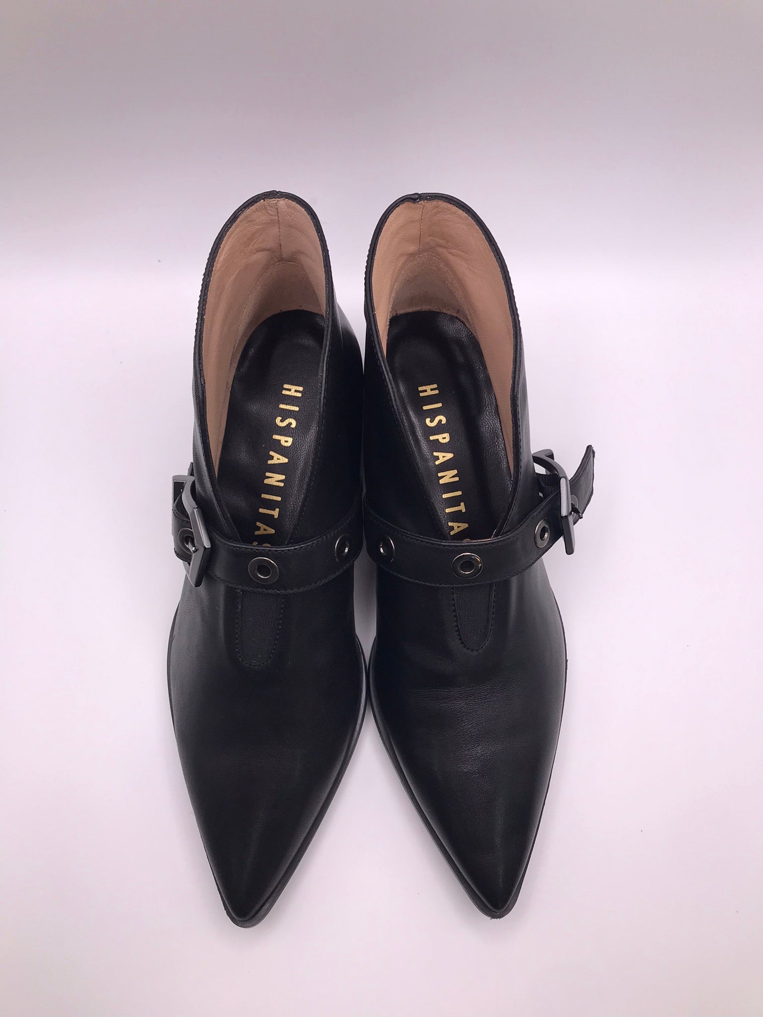 BOTIM TEXANA HISPANITAS PRETO COURO LISO FENDA TIRA ARGOLA FIVELA PRATA BICUDO