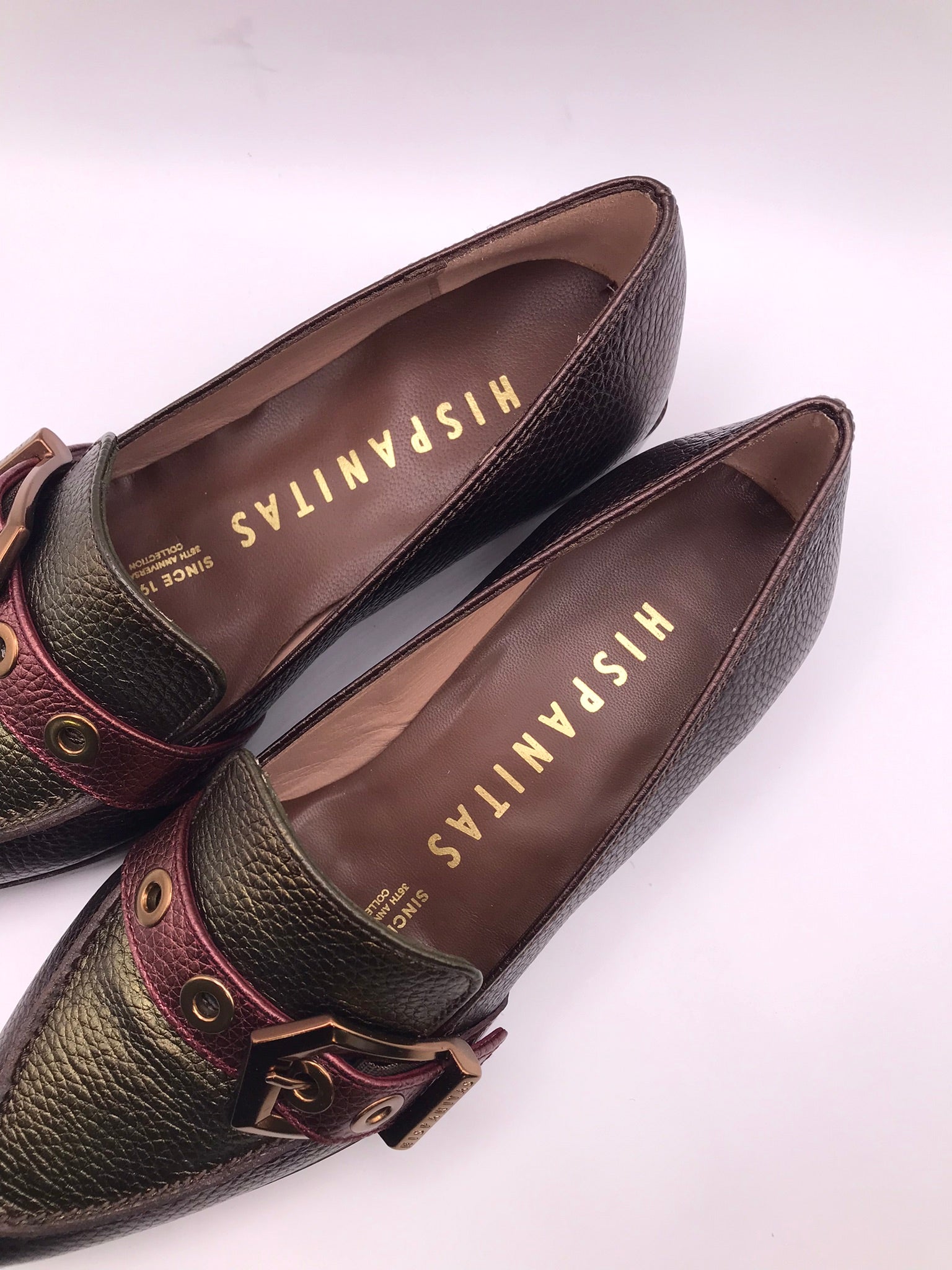 SABRINA HISPANITAS PRETO COURO BICUDO ROXO VERDE TIRA REGULAVEL FIVELA DOURDA SALTO