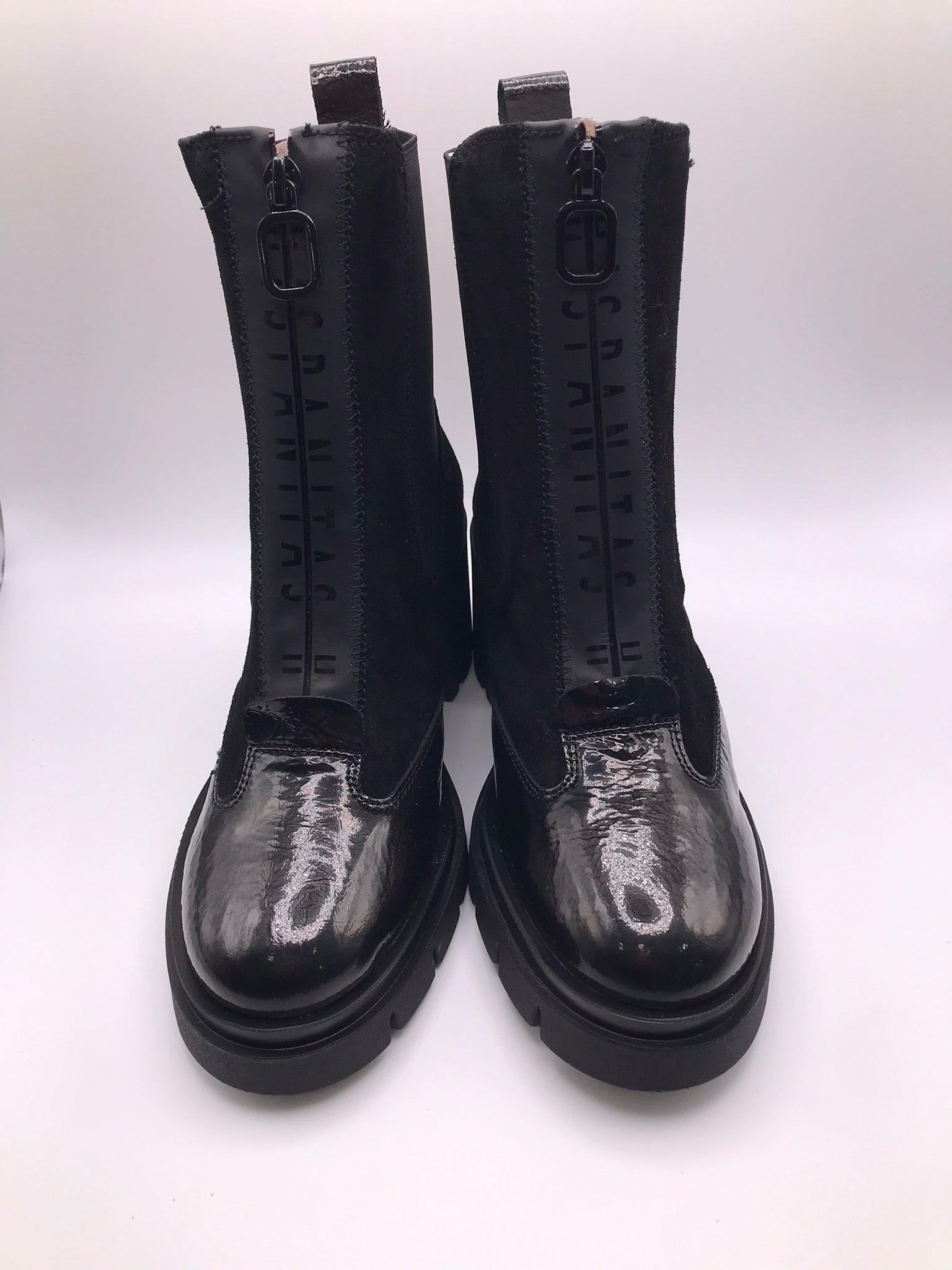 BOTA SALTO HISPANITAS PRETO CAMURÇA ZIPER FRONTAL PRETO